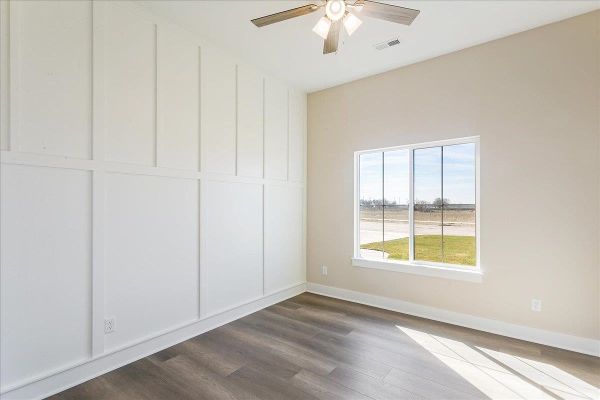 1530 E Appleton Street Valley Center KS 67147