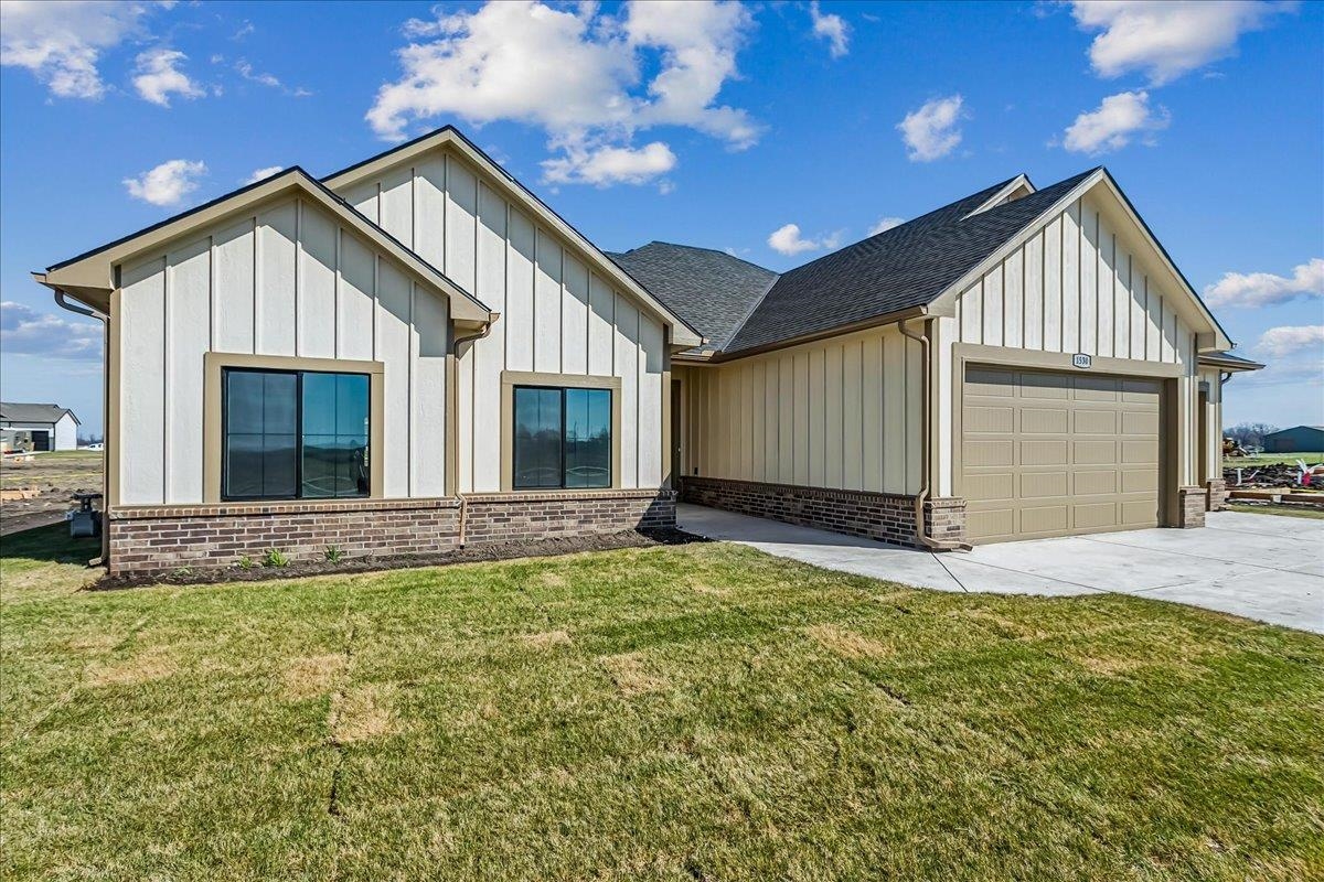 1530 E Appleton Street Valley Center KS 67147