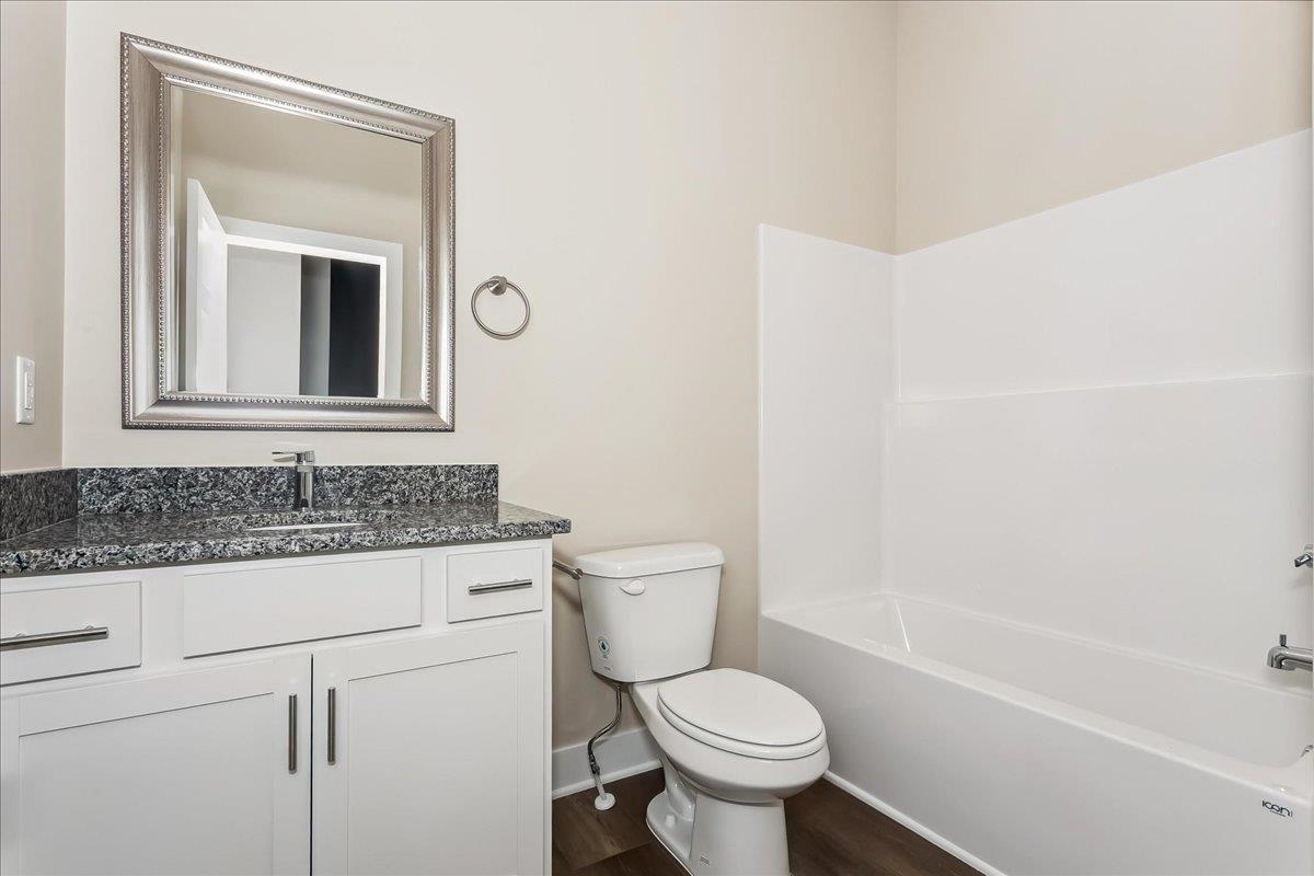 1530 E Appleton Street Valley Center KS 67147