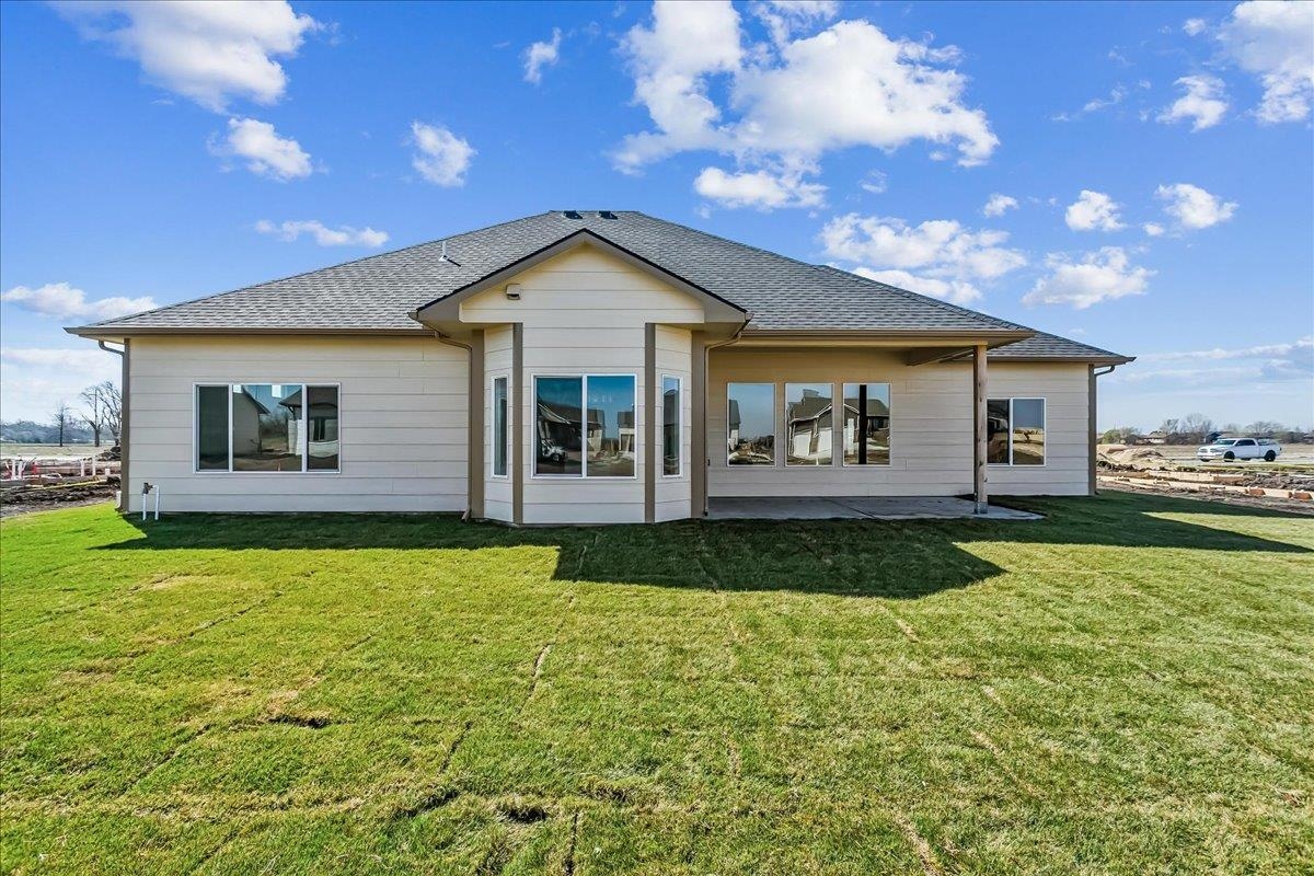 1530 E Appleton Street Valley Center KS 67147