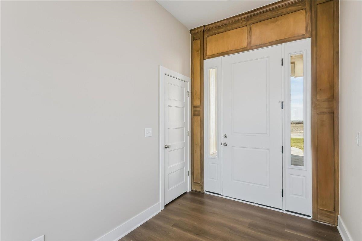 1530 E Appleton Street Valley Center KS 67147