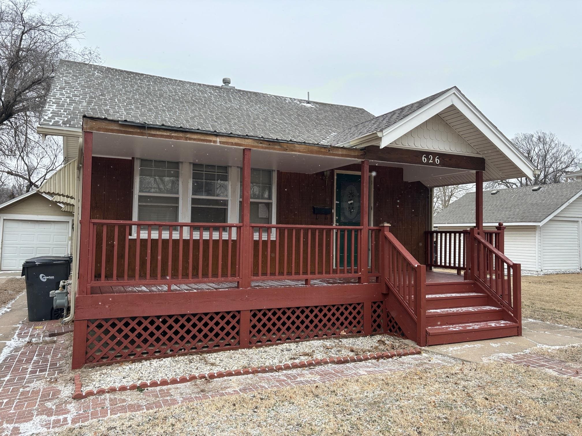 626 SE 5th Newton KS 67114