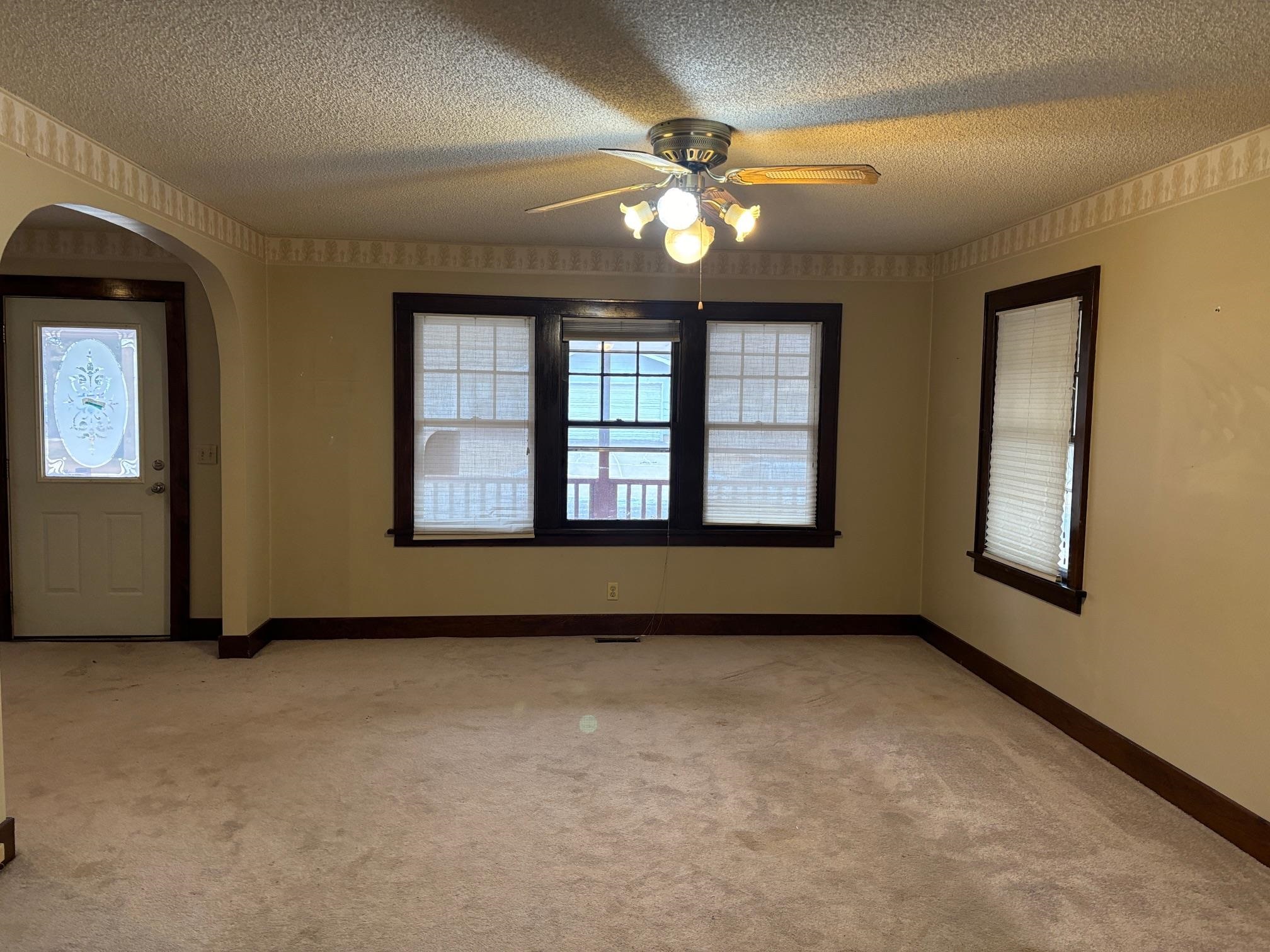 626 SE 5th Newton KS 67114
