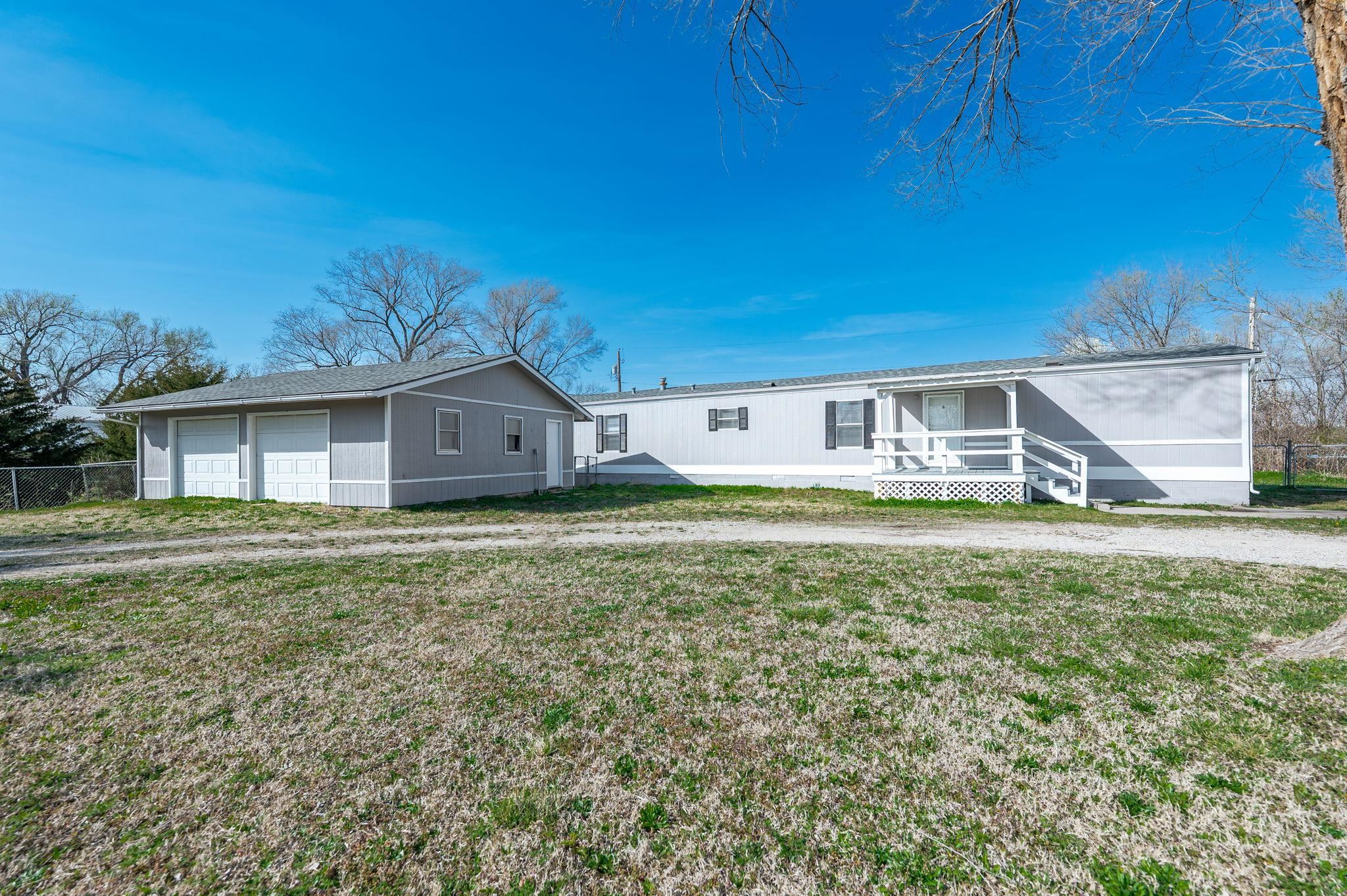 818 W 81st Street S Haysville KS 67060