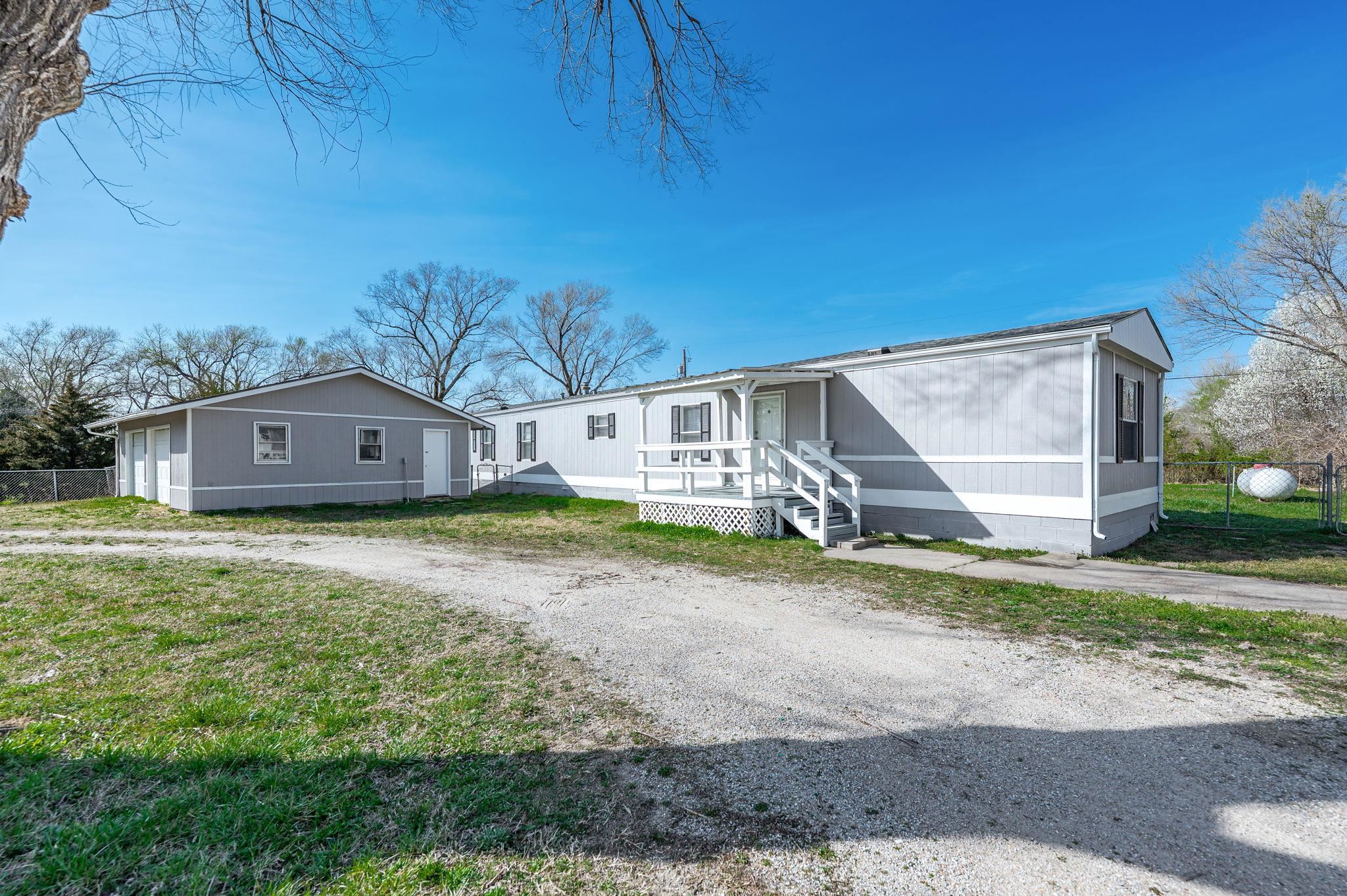 818 W 81st Street S Haysville KS 67060