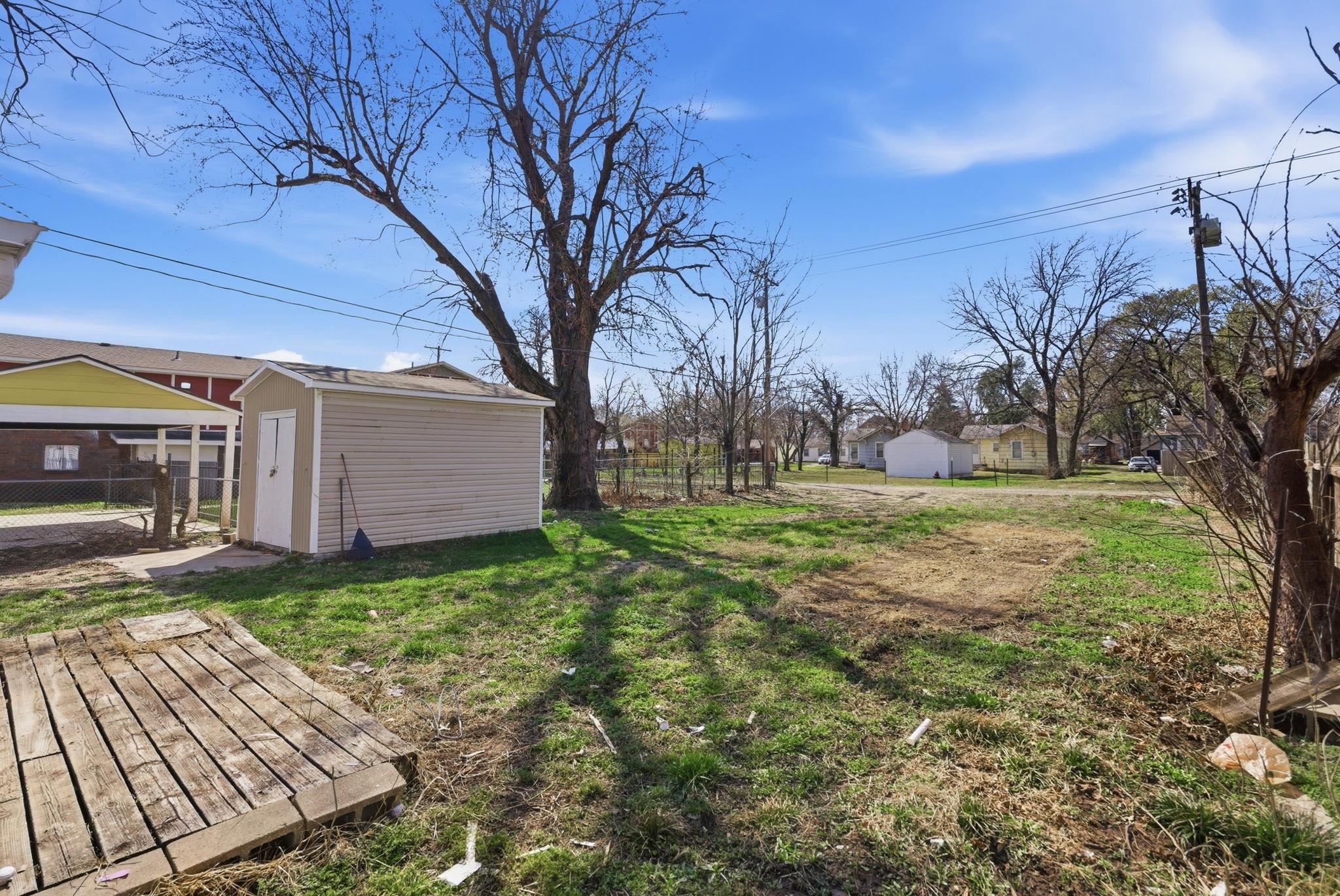 1815 S Hydraulic Street Wichita KS 67211