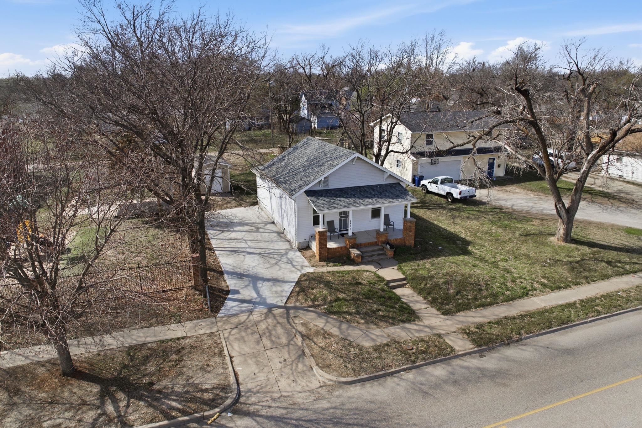 1815 S Hydraulic Street Wichita KS 67211