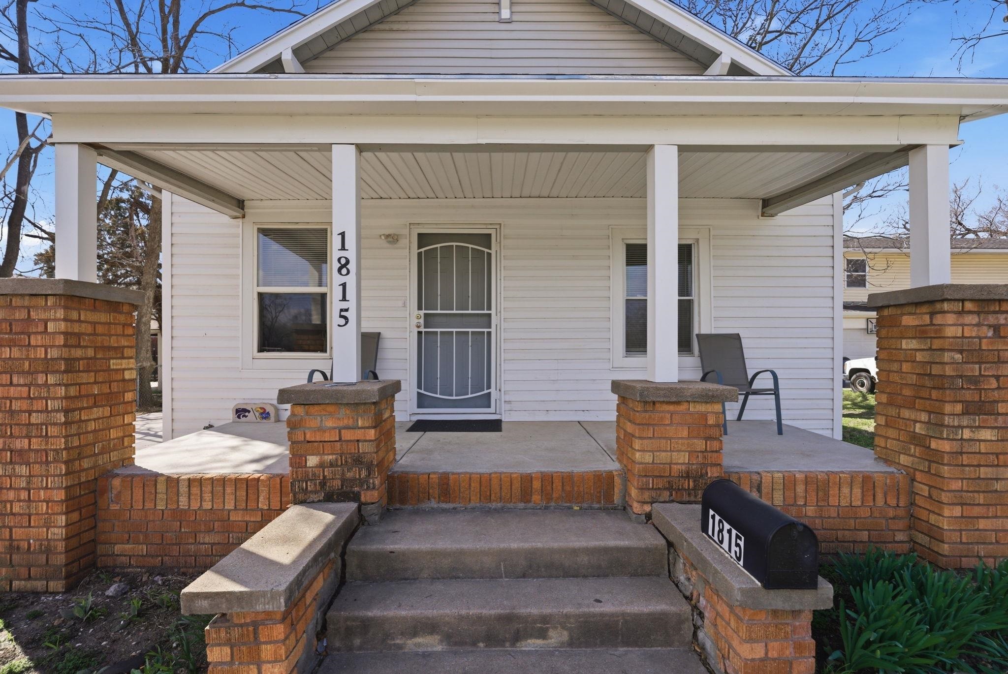 1815 S Hydraulic Street Wichita KS 67211
