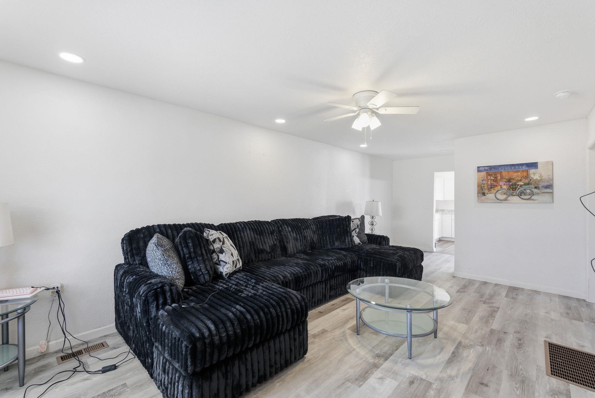 1815 S Hydraulic Street Wichita KS 67211