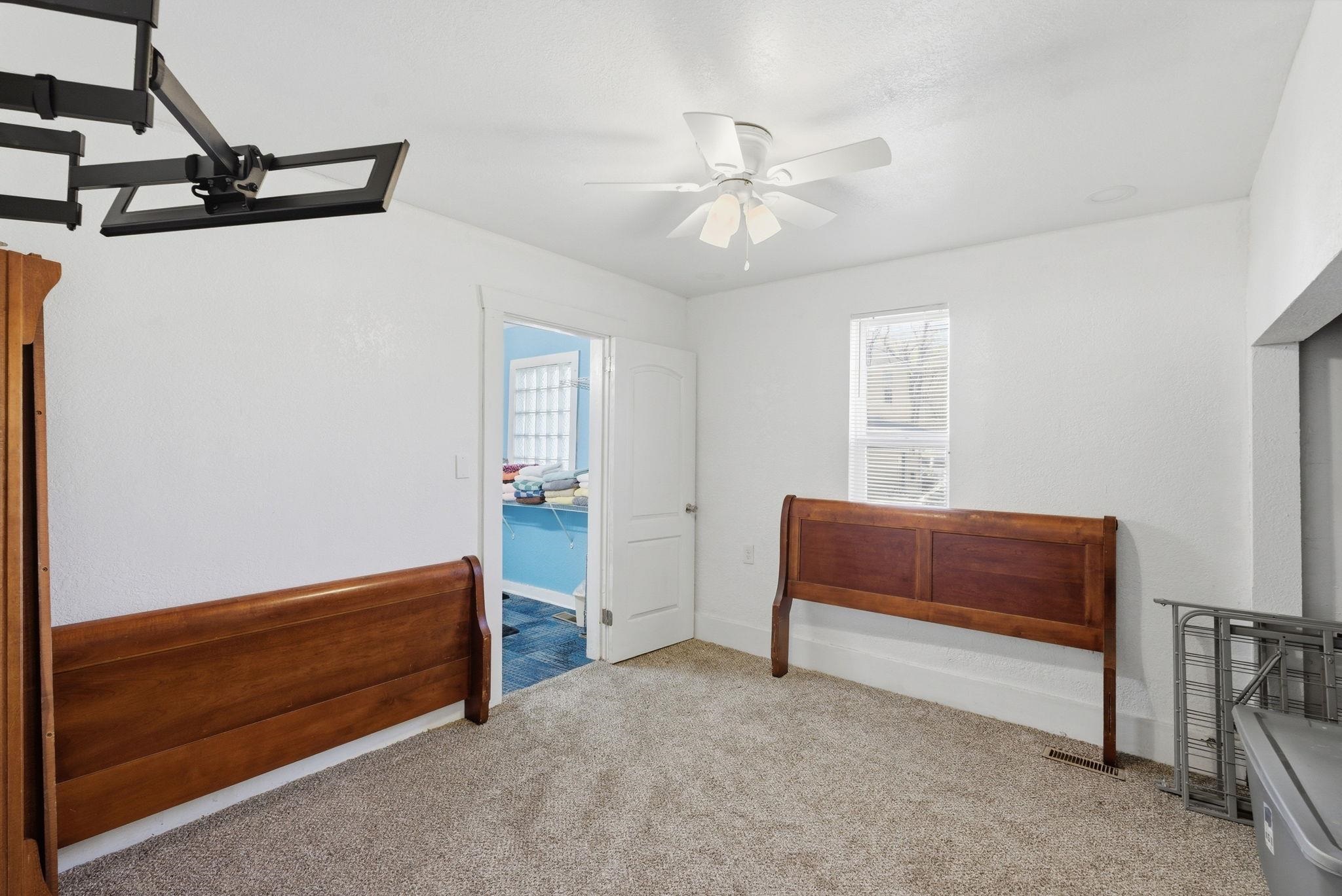 1815 S Hydraulic Street Wichita KS 67211