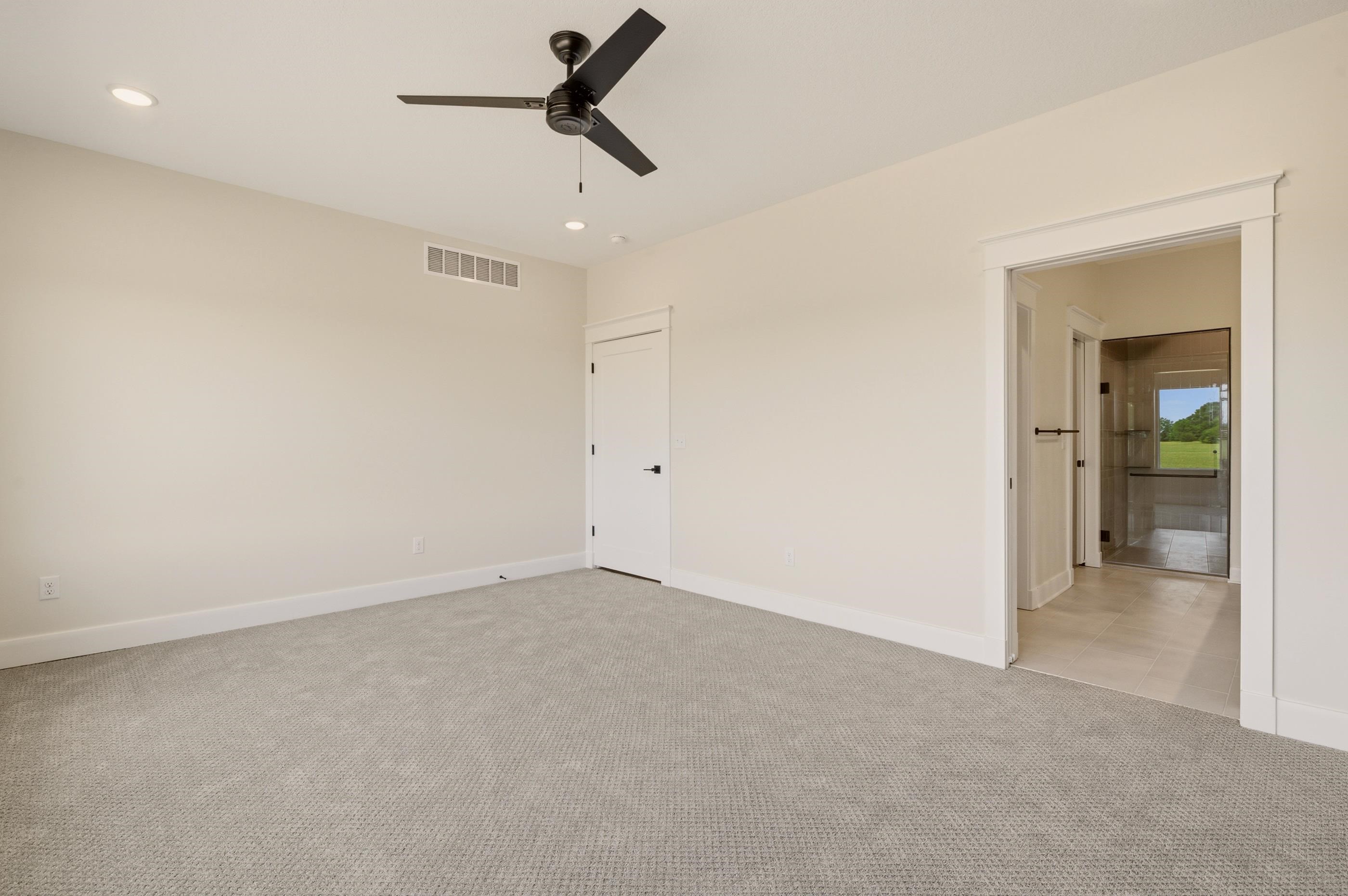 505 Maple Leaf Circle Newton KS 67114