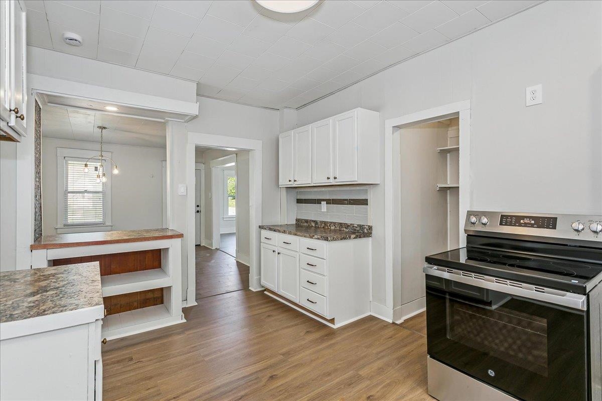 301 SW 3rd Street Newton KS 67114