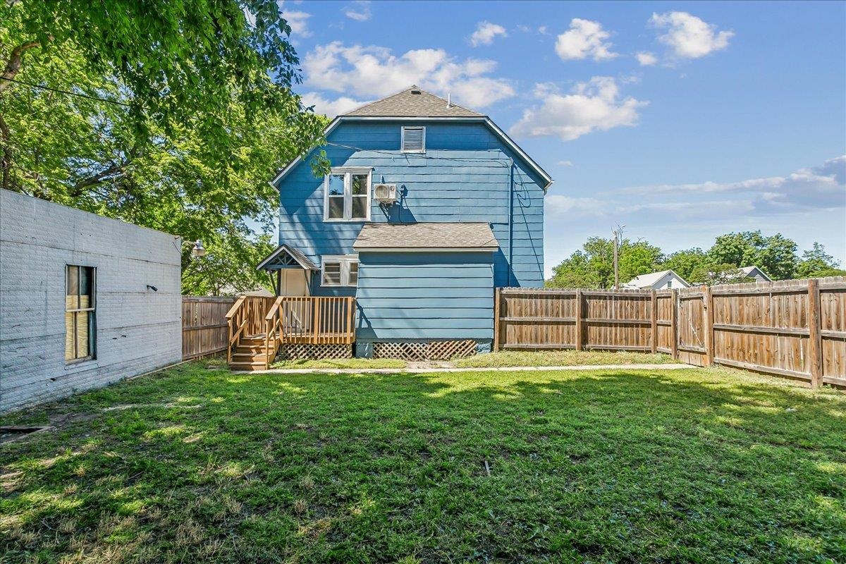 301 SW 3rd Street Newton KS 67114