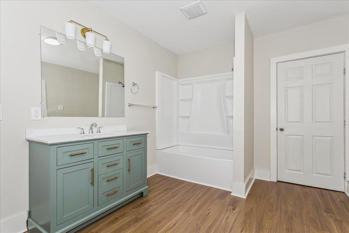 301 SW 3rd Street Newton KS 67114