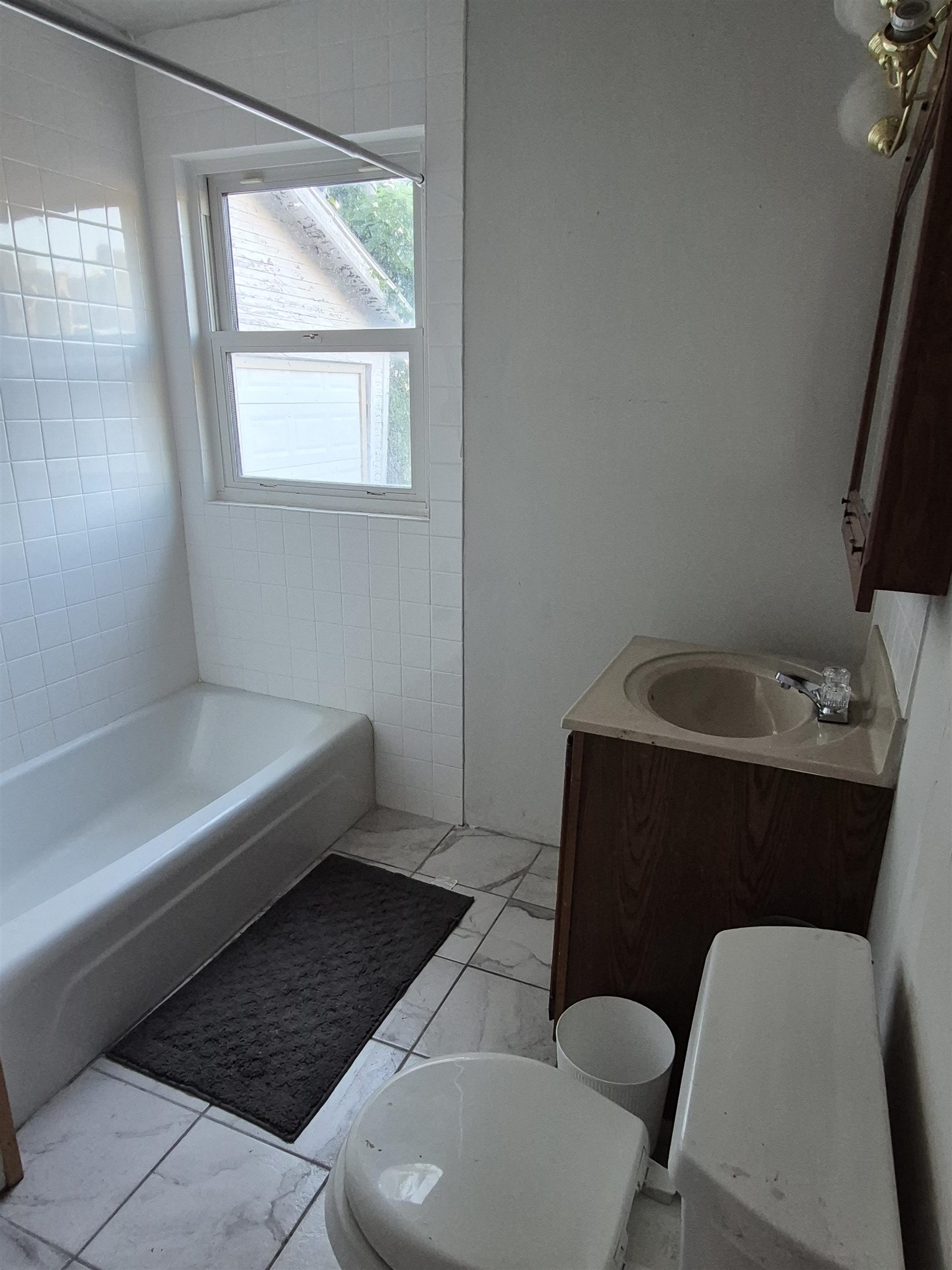 609 S B Street Arkansas City KS 67005-3411