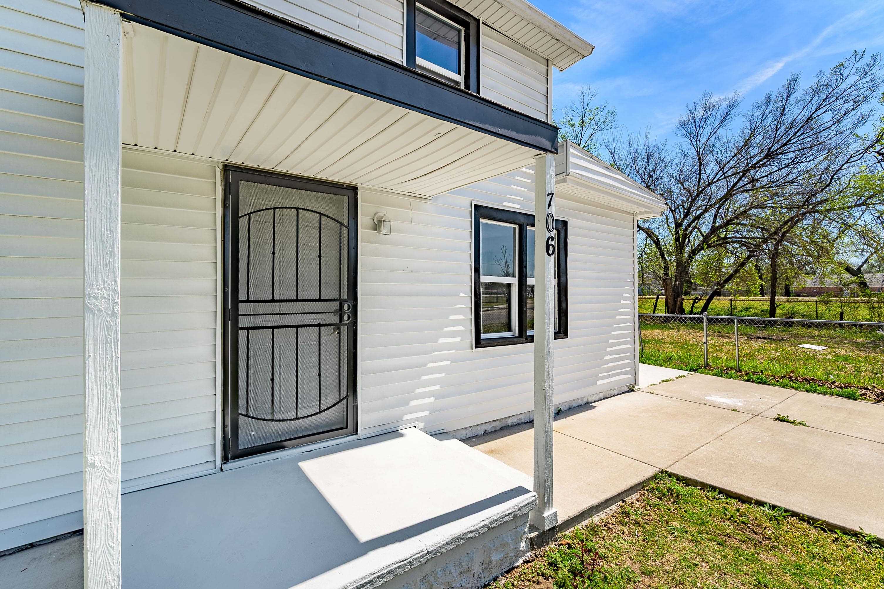 706 N Piatt Avenue Wichita KS 67214