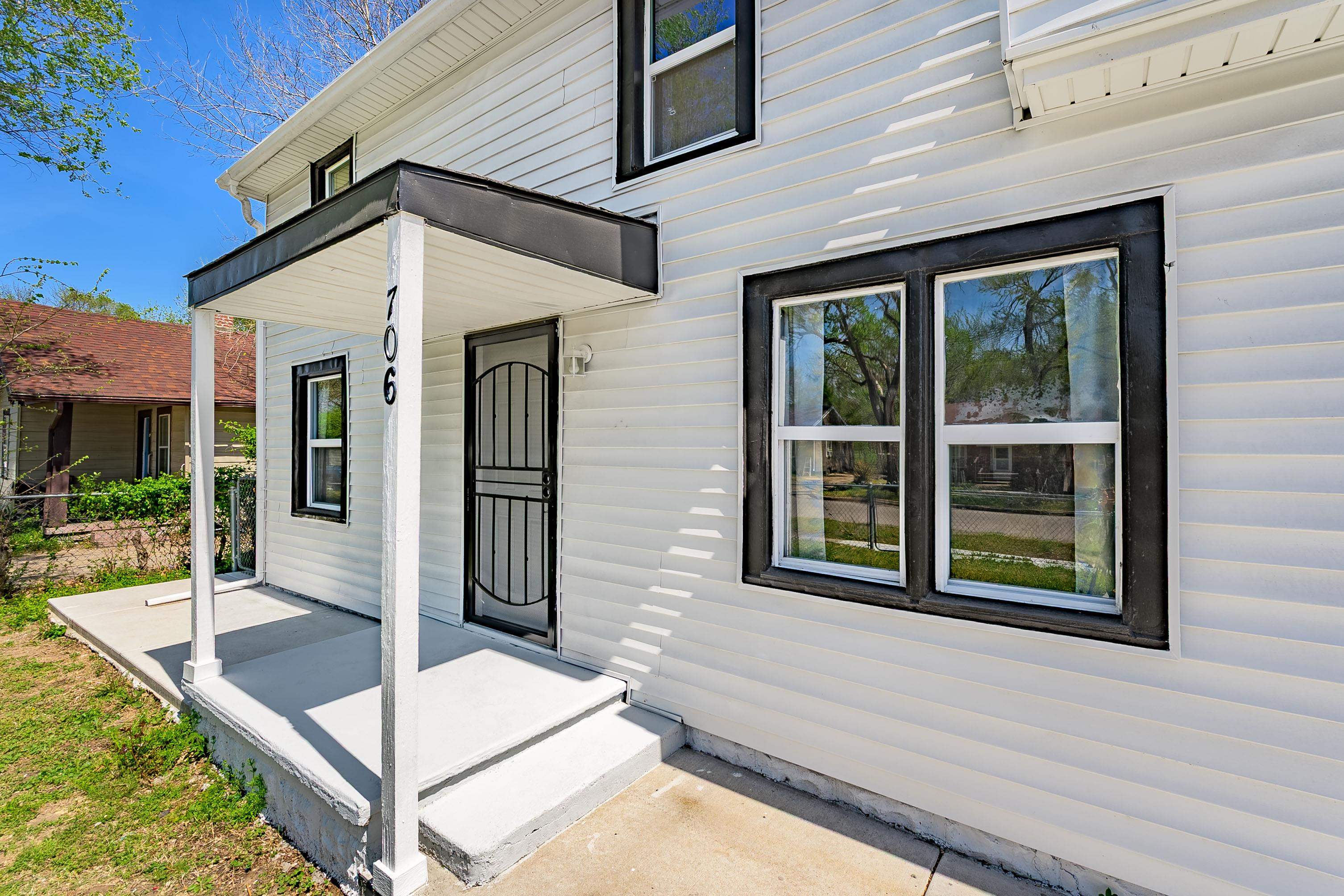 706 N Piatt Avenue Wichita KS 67214