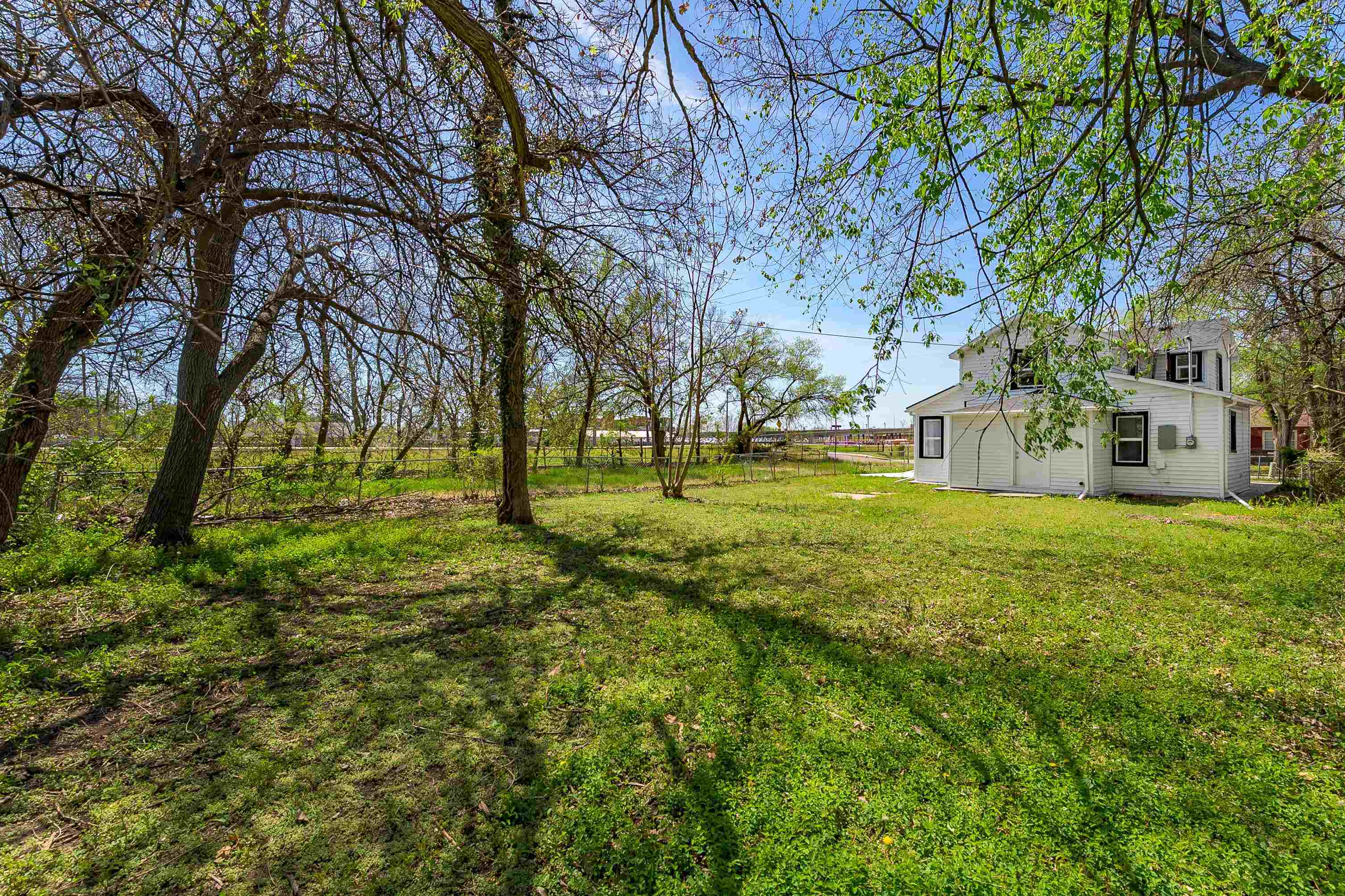 706 N Piatt Avenue Wichita KS 67214