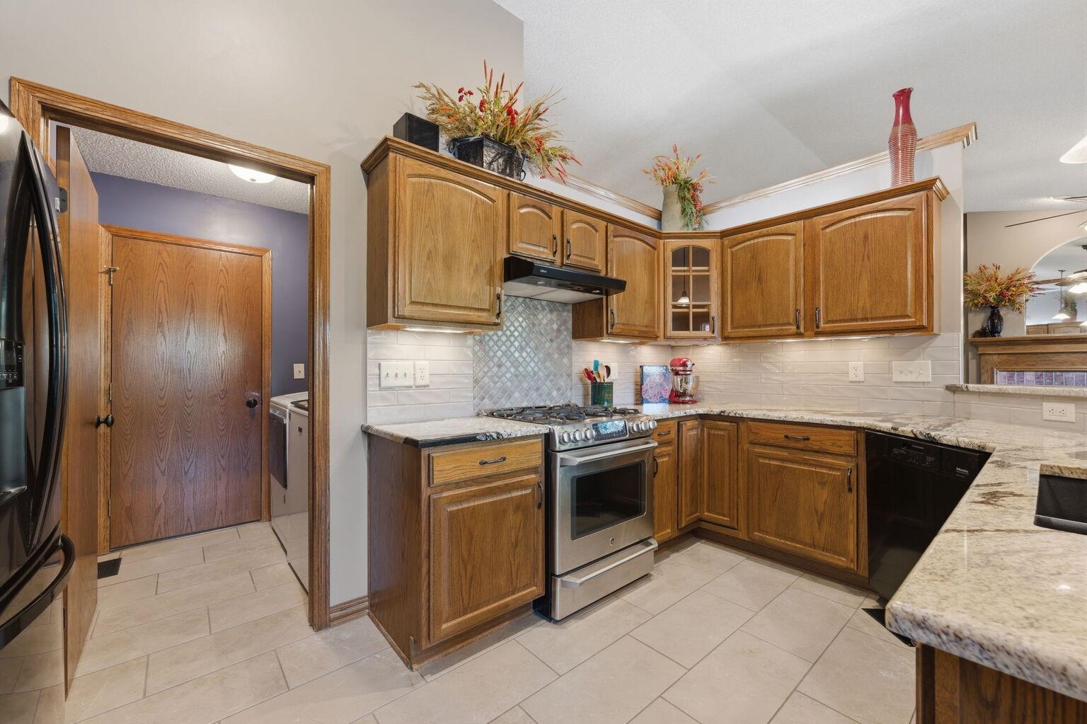 8416 W Shadow Lakes Street Wichita KS 67205