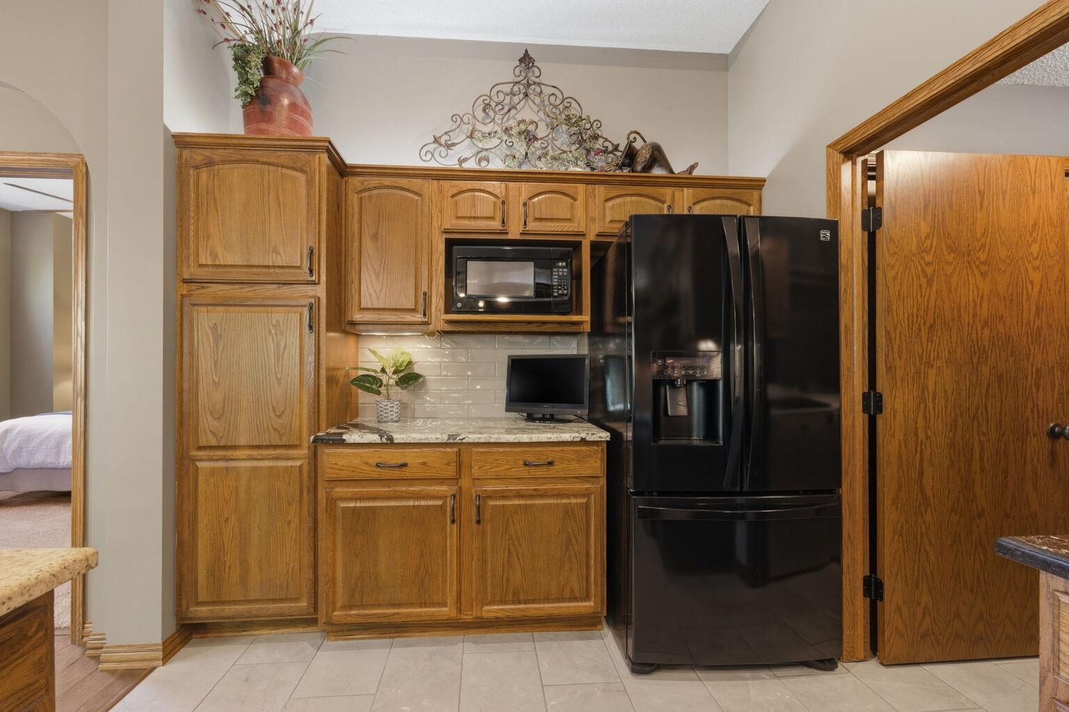 8416 W Shadow Lakes Street Wichita KS 67205