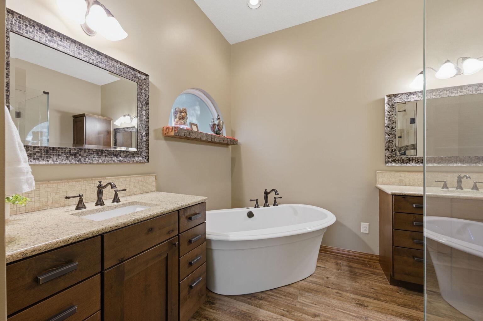8416 W Shadow Lakes Street Wichita KS 67205