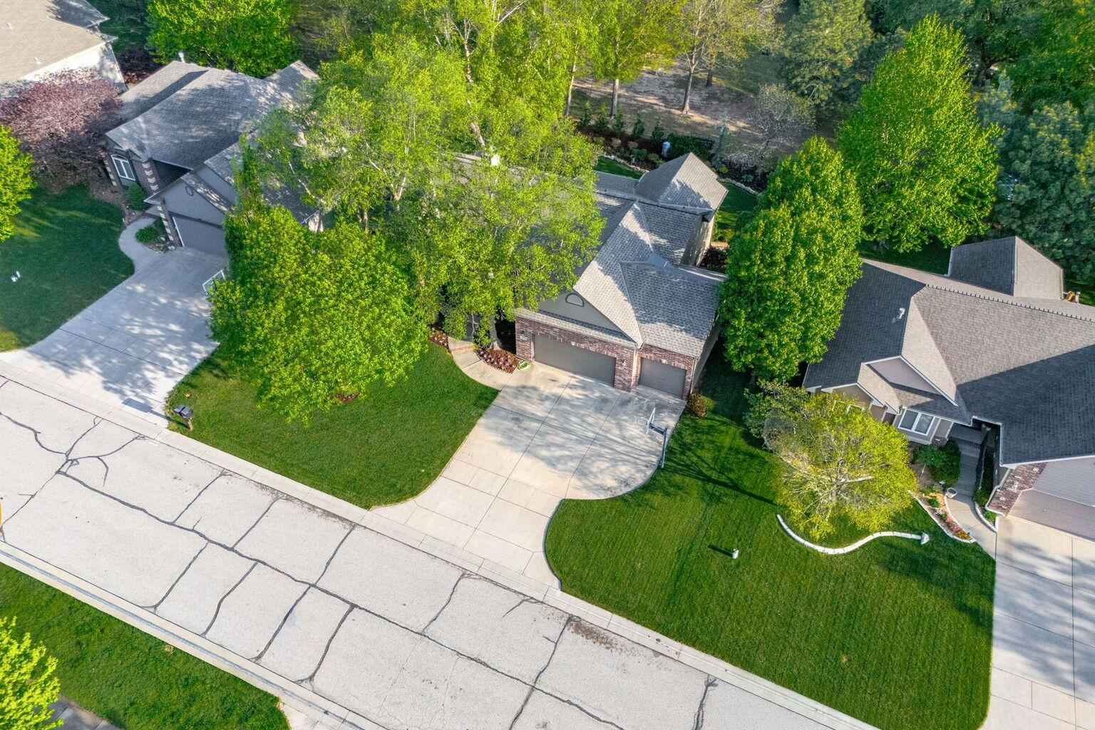 8416 W Shadow Lakes Street Wichita KS 67205