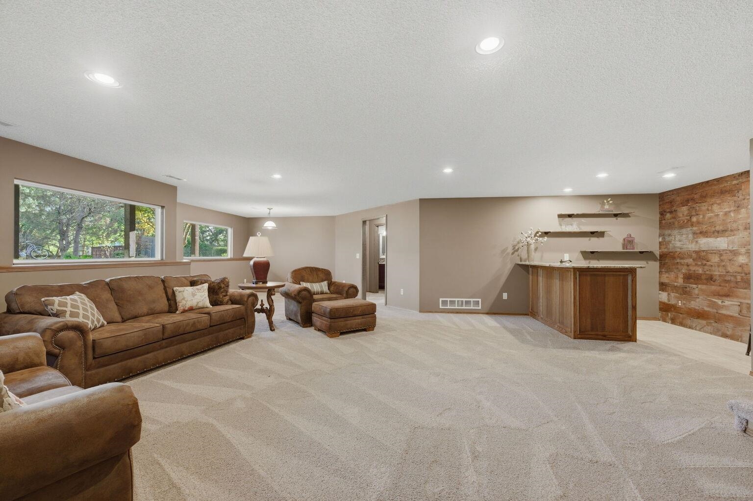 8416 W Shadow Lakes Street Wichita KS 67205