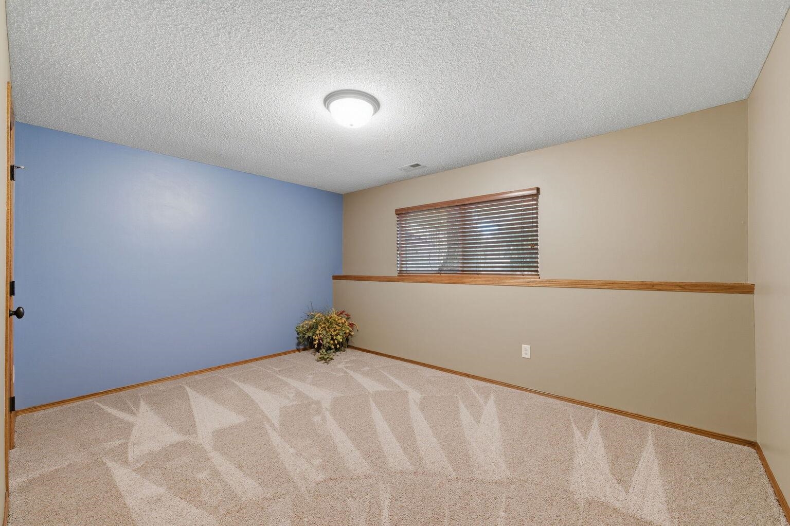 8416 W Shadow Lakes Street Wichita KS 67205