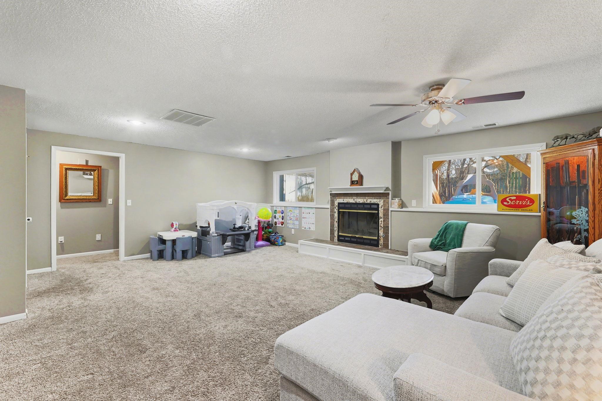 2220 Gentry Lane El Dorado KS 67042