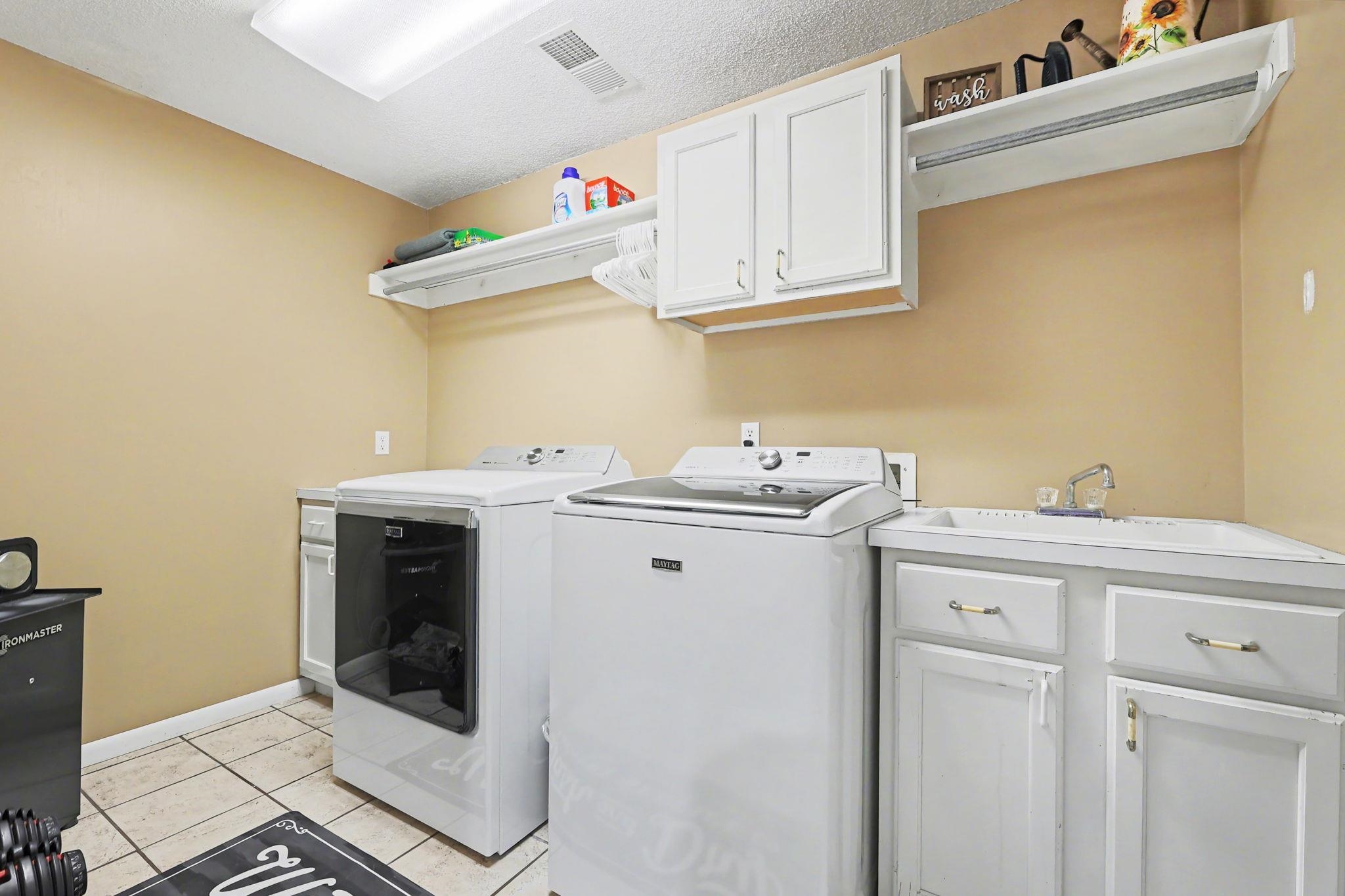 2220 Gentry Lane El Dorado KS 67042