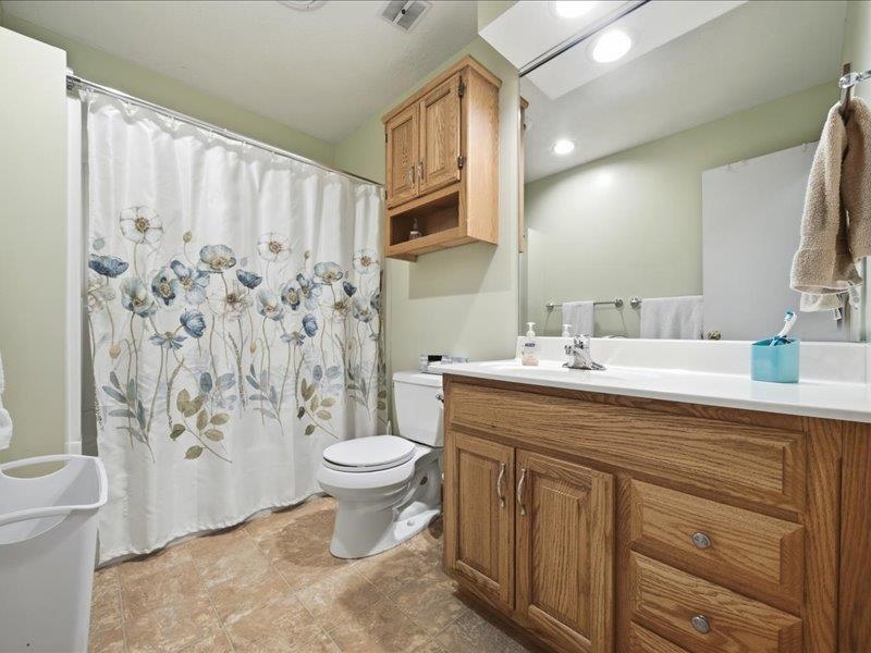 8302 E Limerick Wichita KS 67206