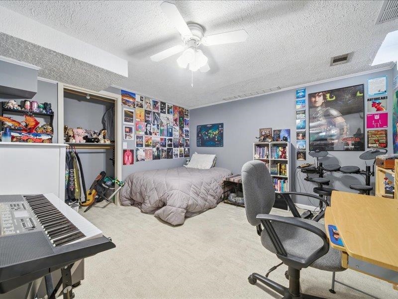 8302 E Limerick Wichita KS 67206