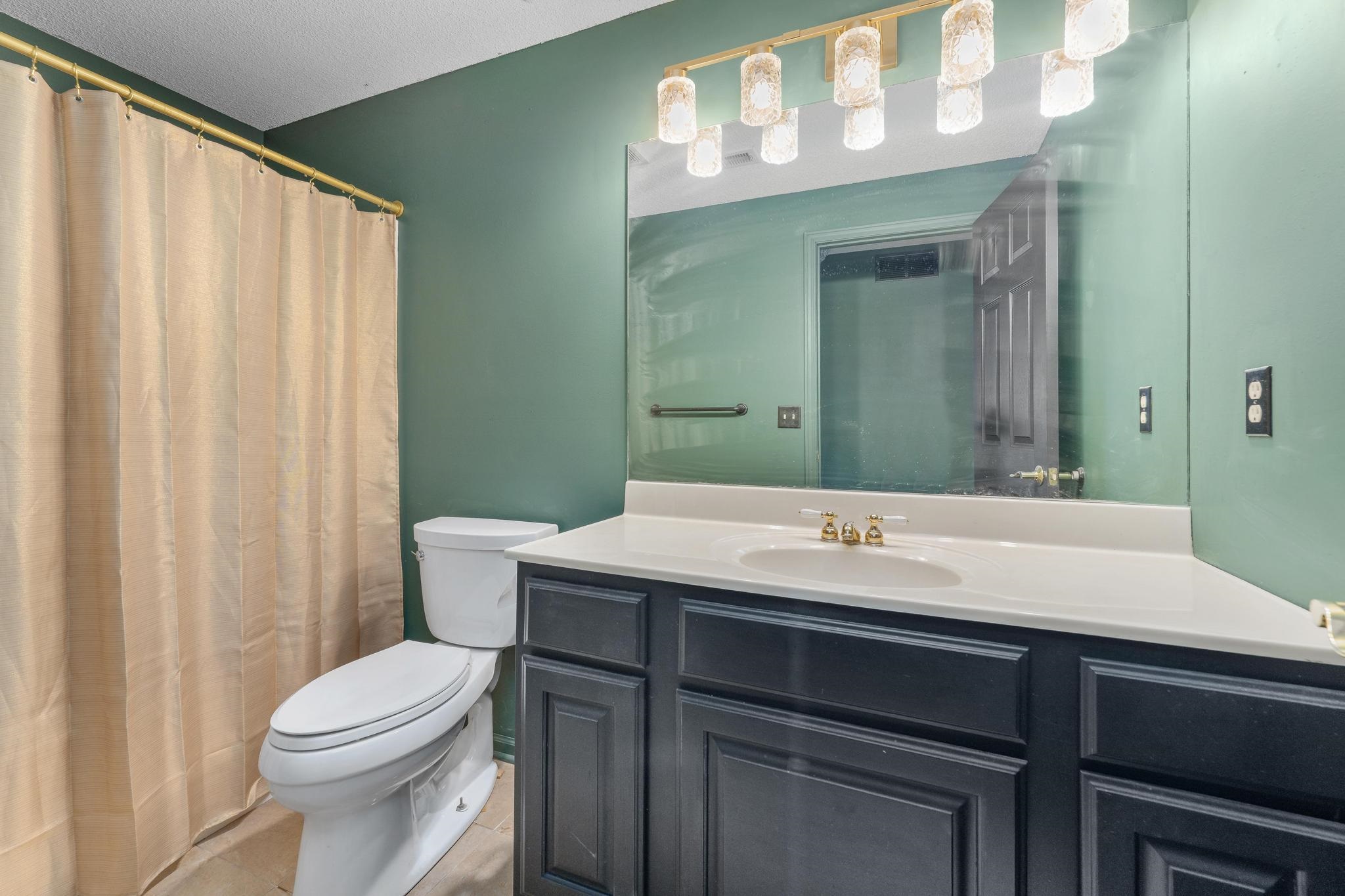 757 S Meridian Road Wellington KS 67152