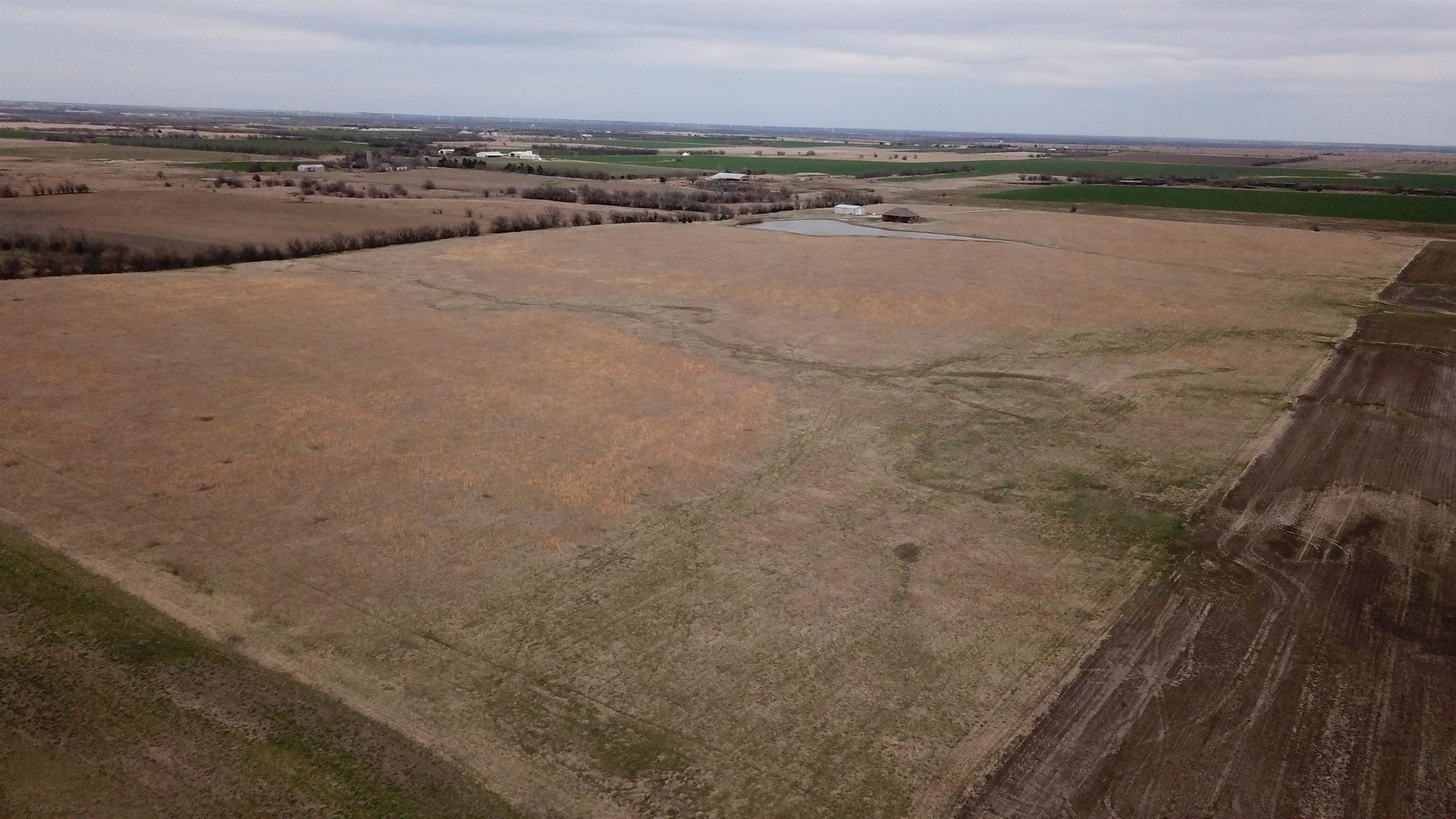 757 S Meridian Road Wellington KS 67152