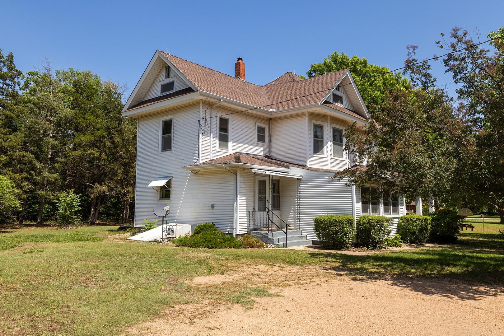 2107 N 135th Wichita KS 67235