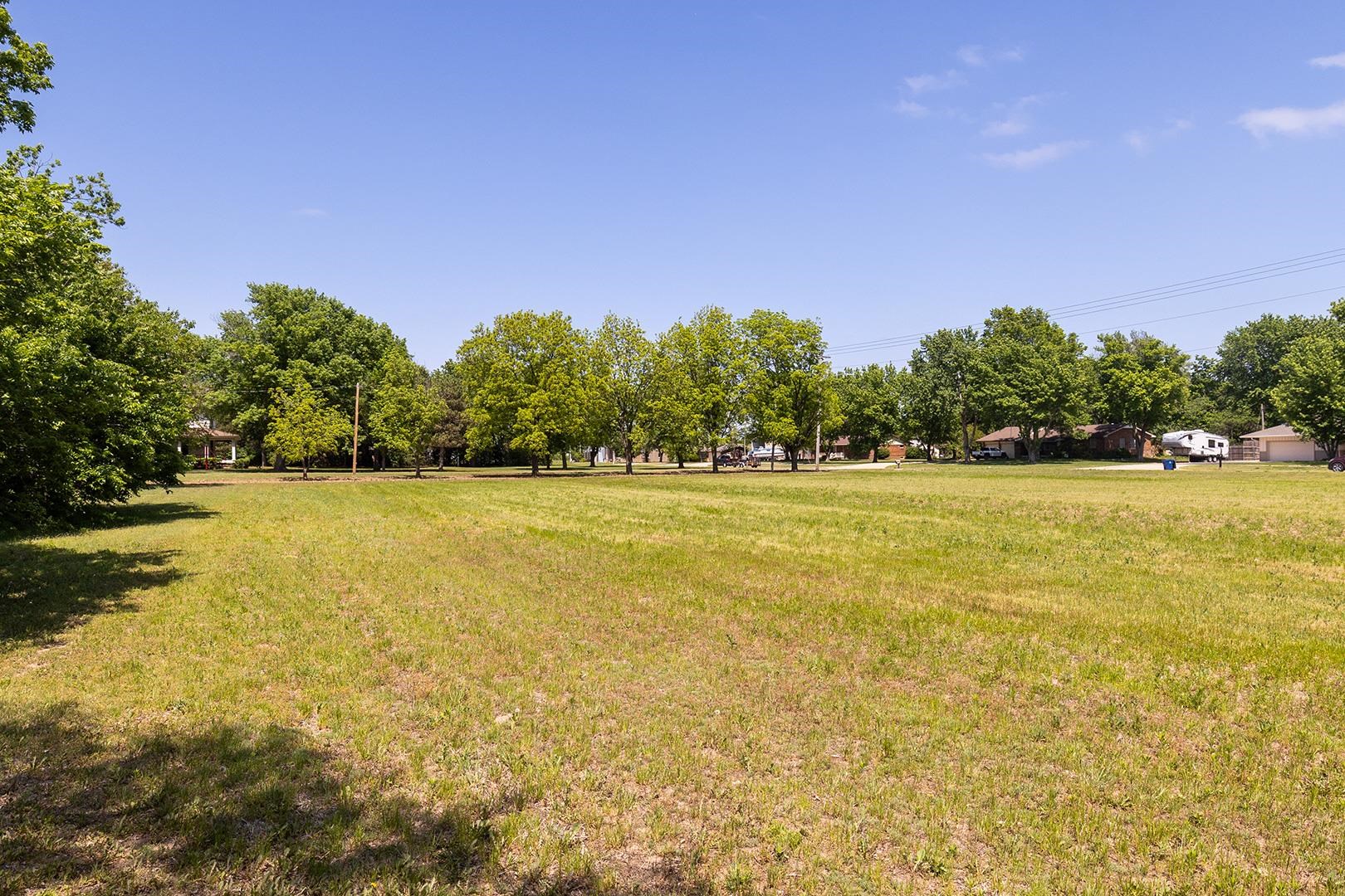 2107 N 135th Wichita KS 67235