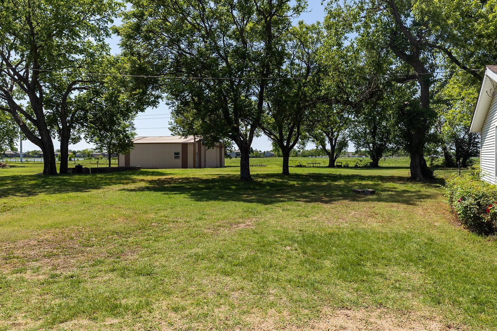 2107 N 135th Wichita KS 67235