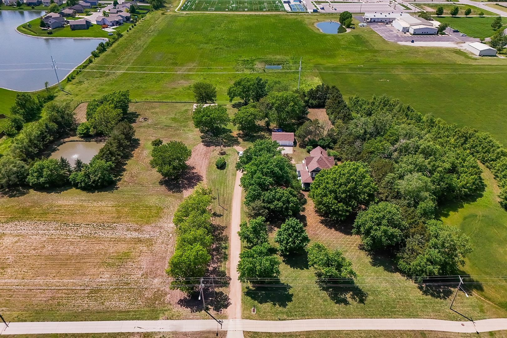 2107 N 135th Wichita KS 67235