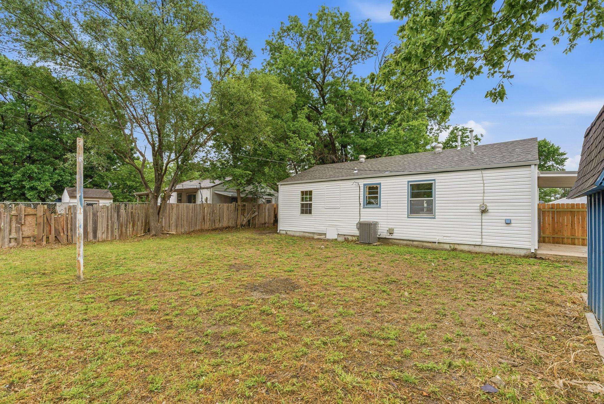 3018 E Southfork Court Wichita KS 67216
