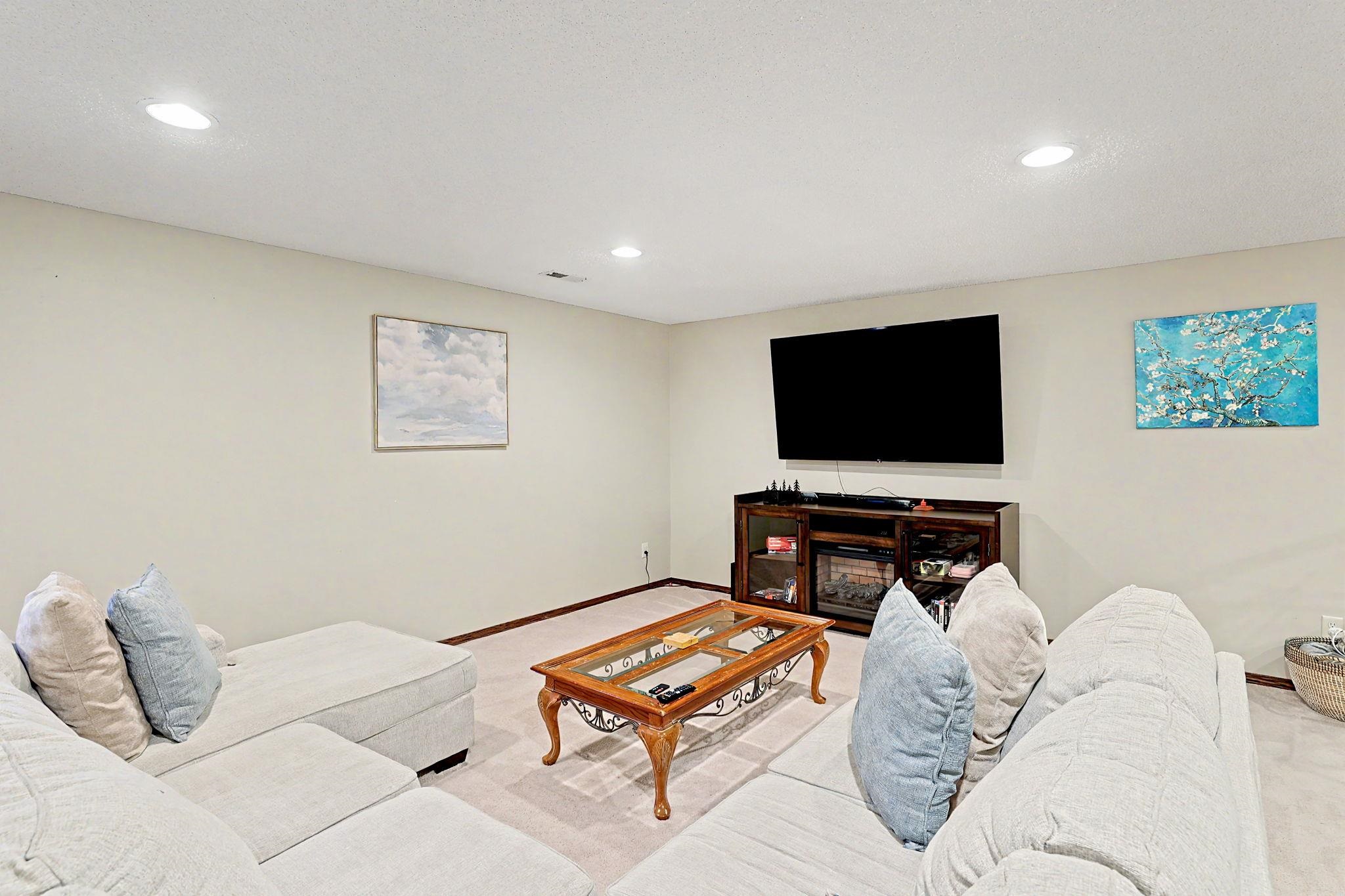 13718 W Autumn Ridge Street Wichita KS 67235