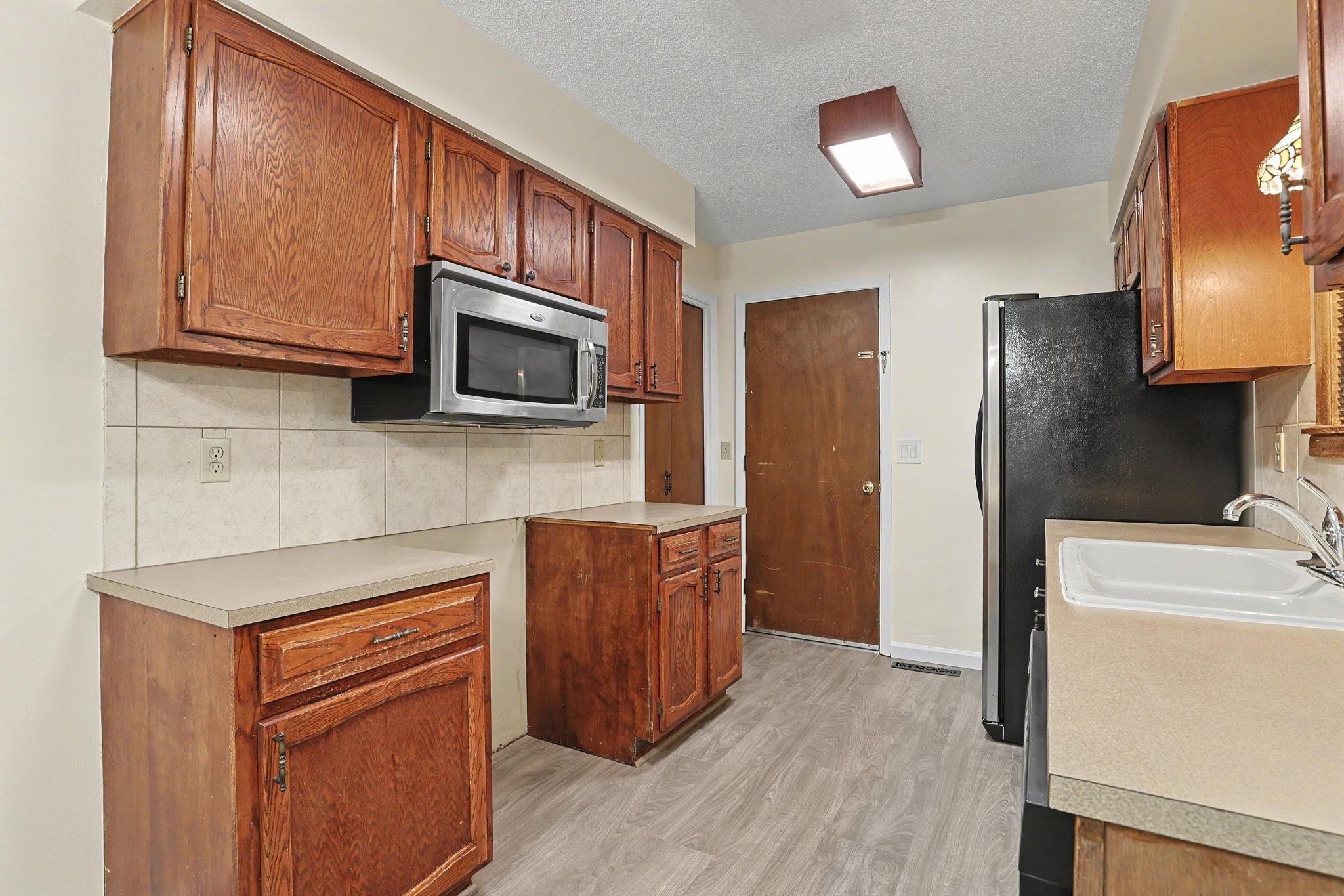 310 Valleyview Court Andover KS 67002