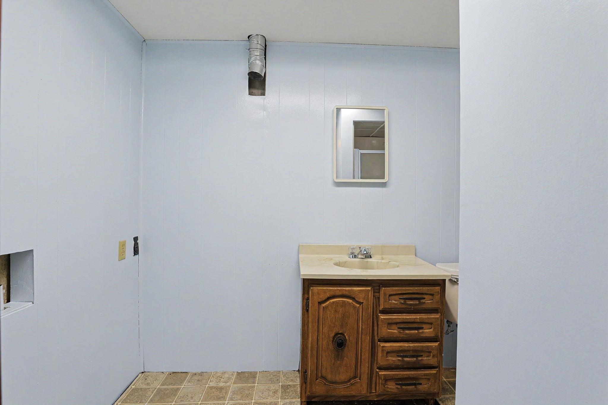 310 Valleyview Court Andover KS 67002