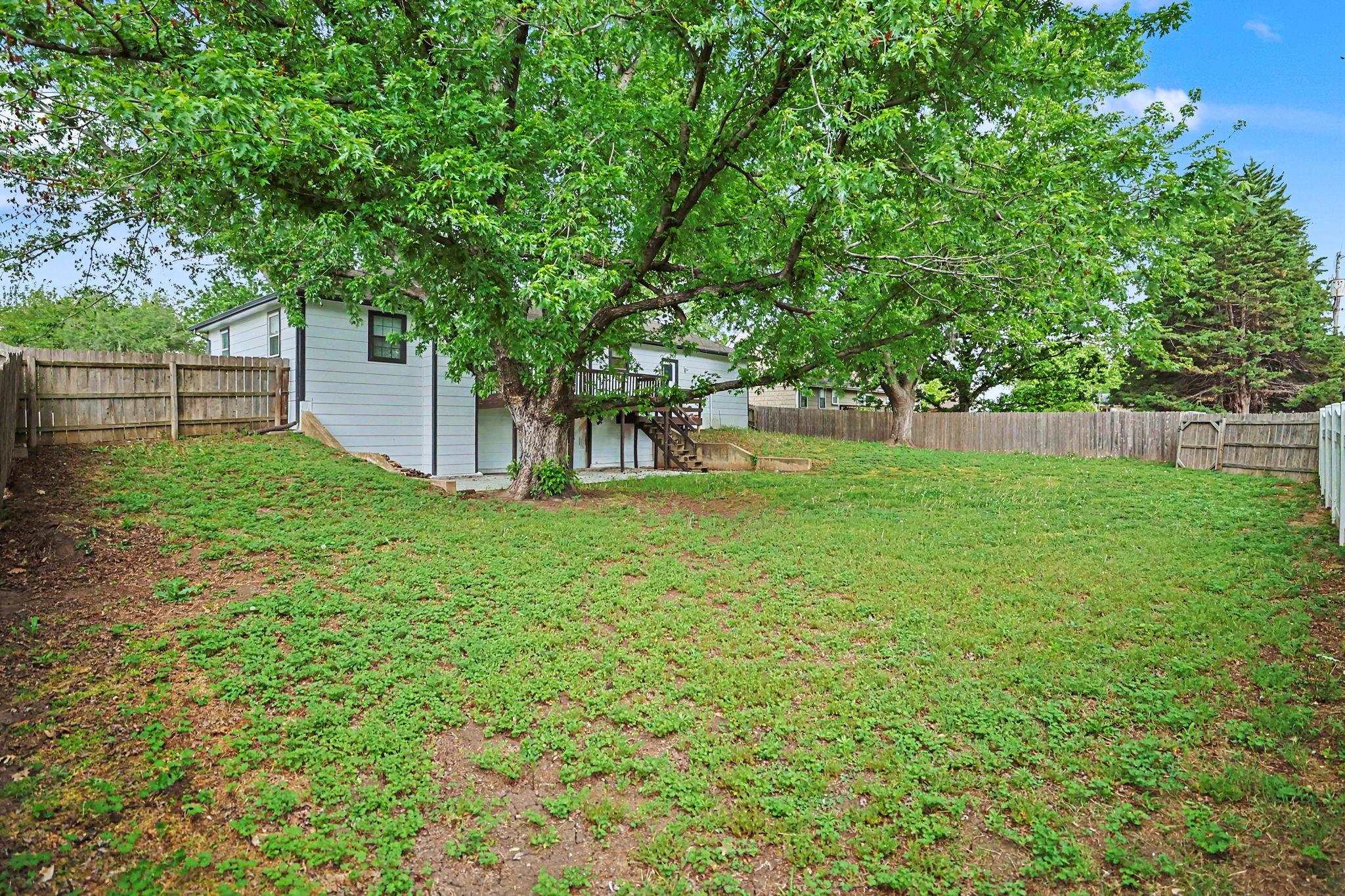 310 Valleyview Court Andover KS 67002