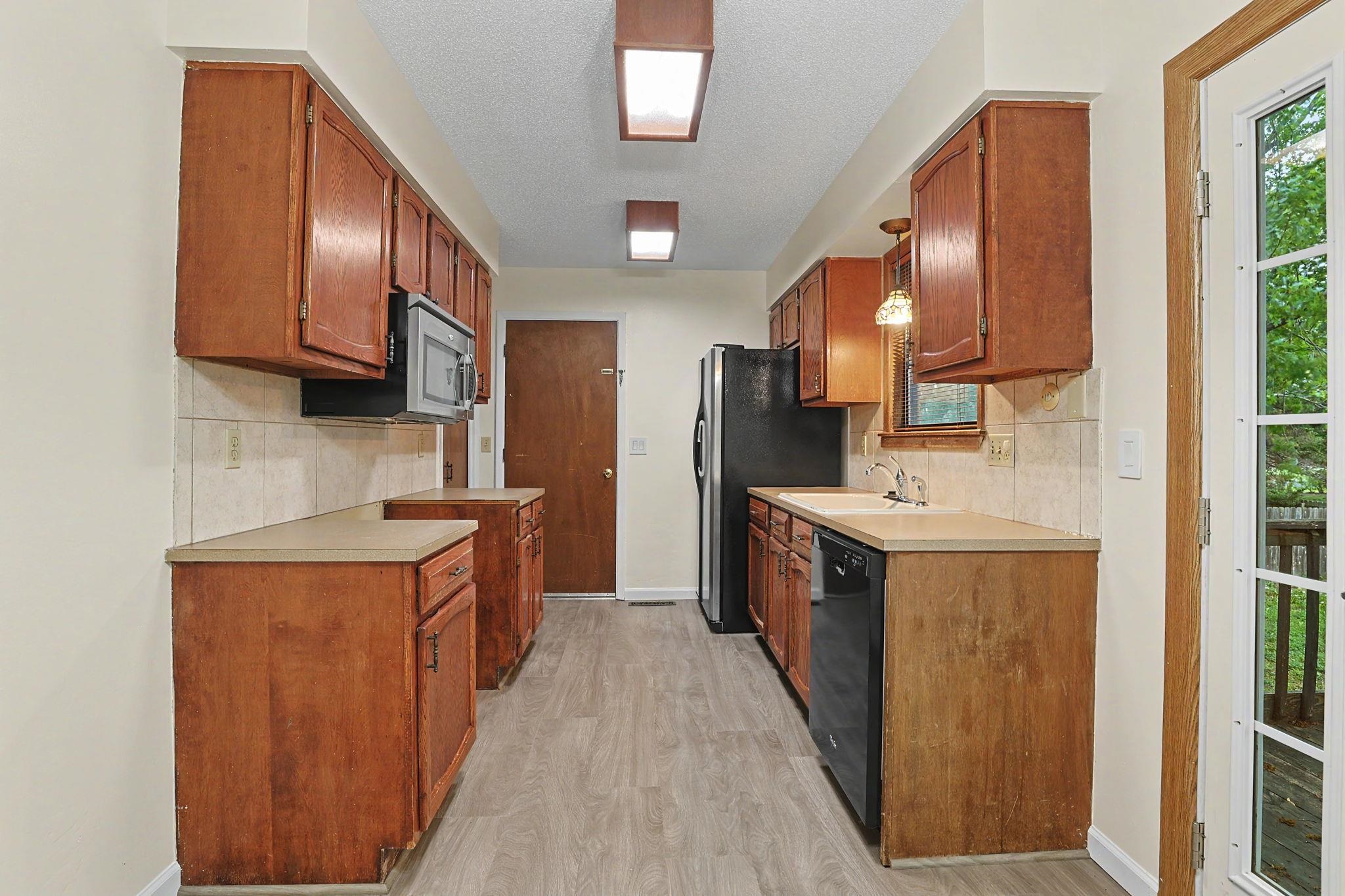 310 Valleyview Court Andover KS 67002