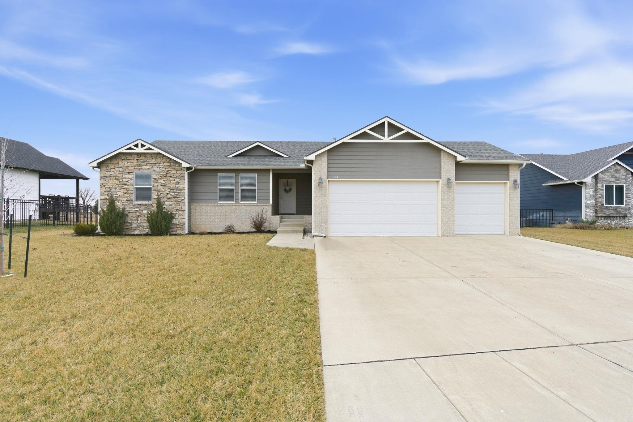 1104 E Park Glen Clearwater KS 67026