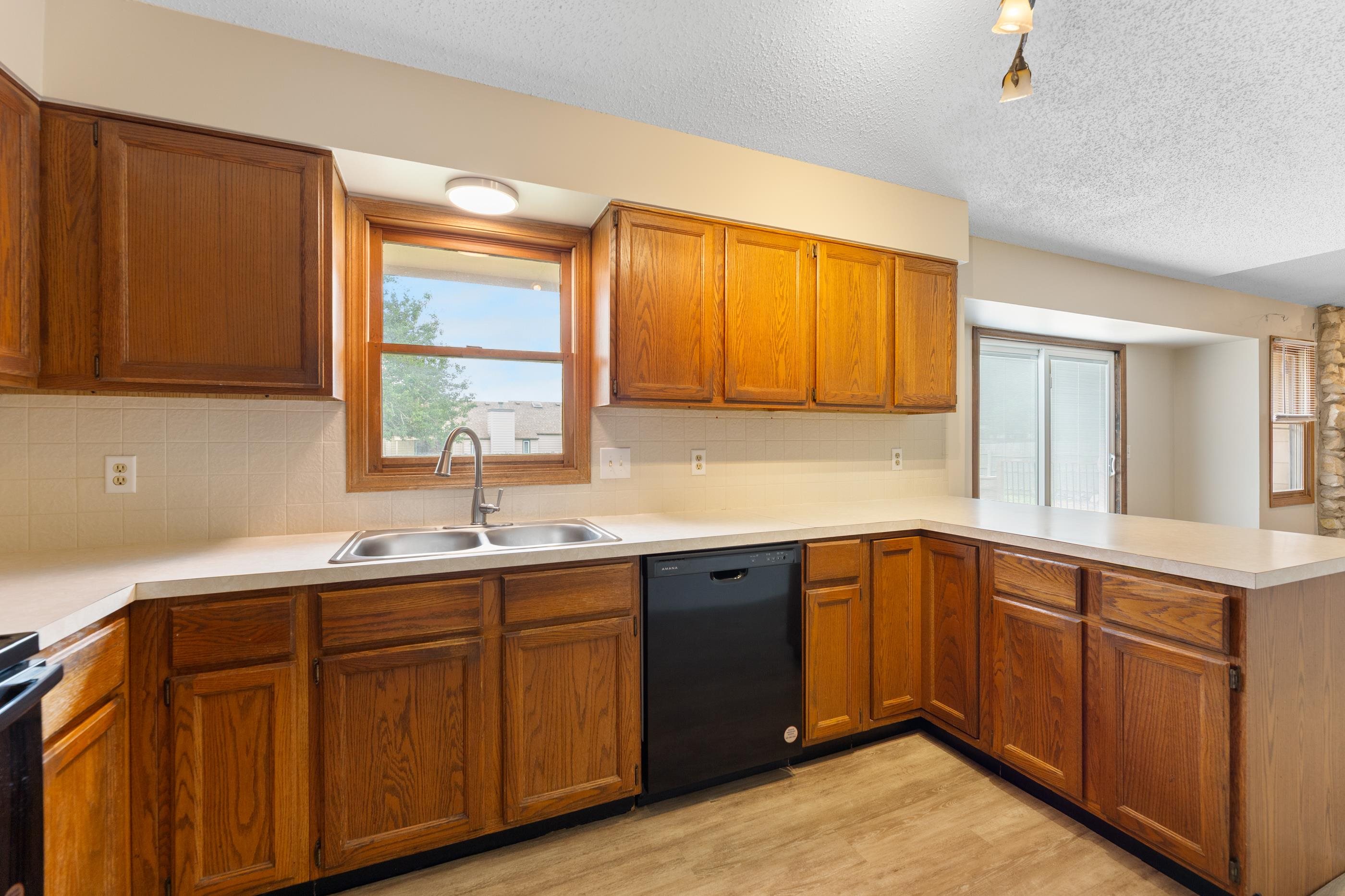 2316 S Linden Circle Wichita KS 67207