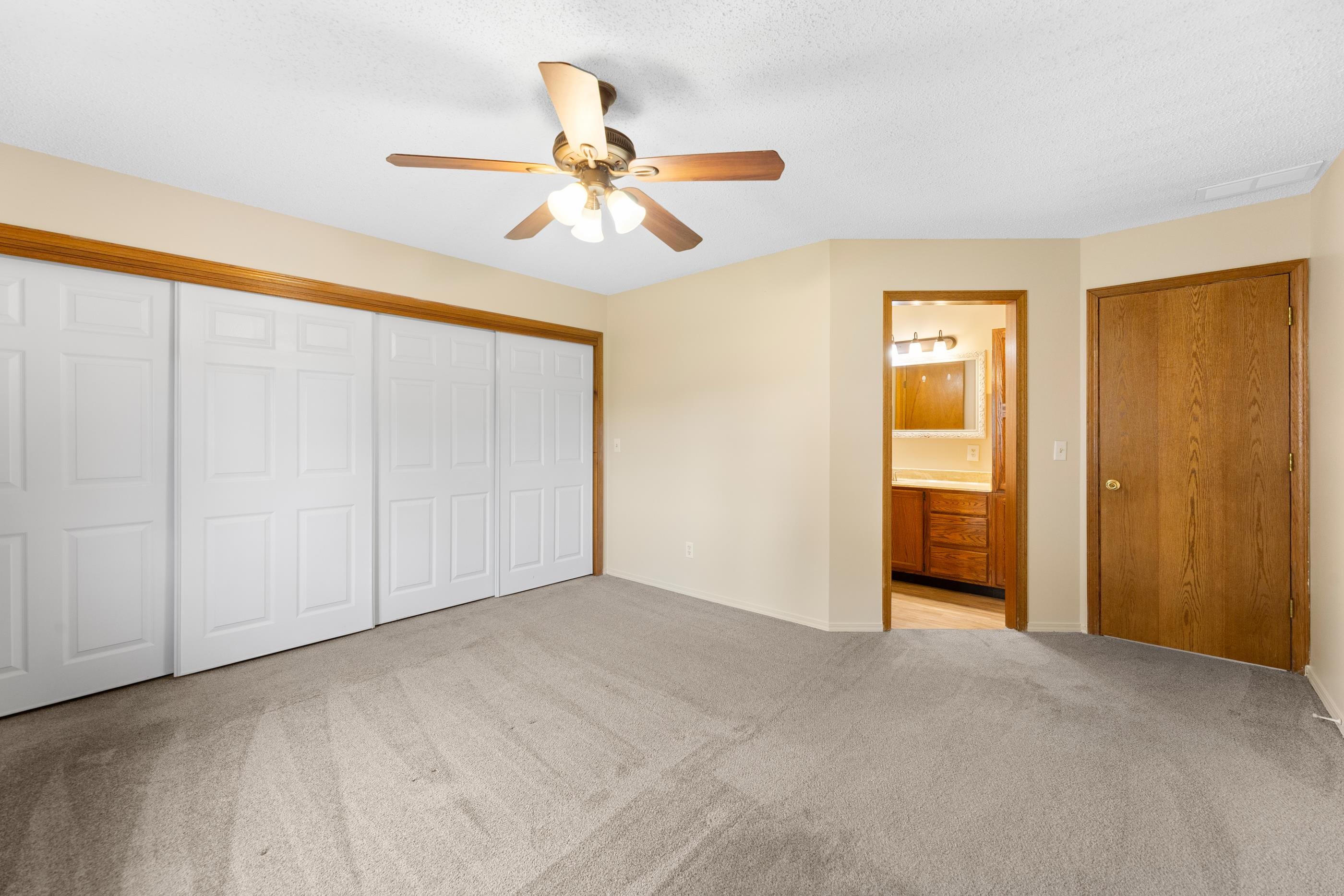 2316 S Linden Circle Wichita KS 67207