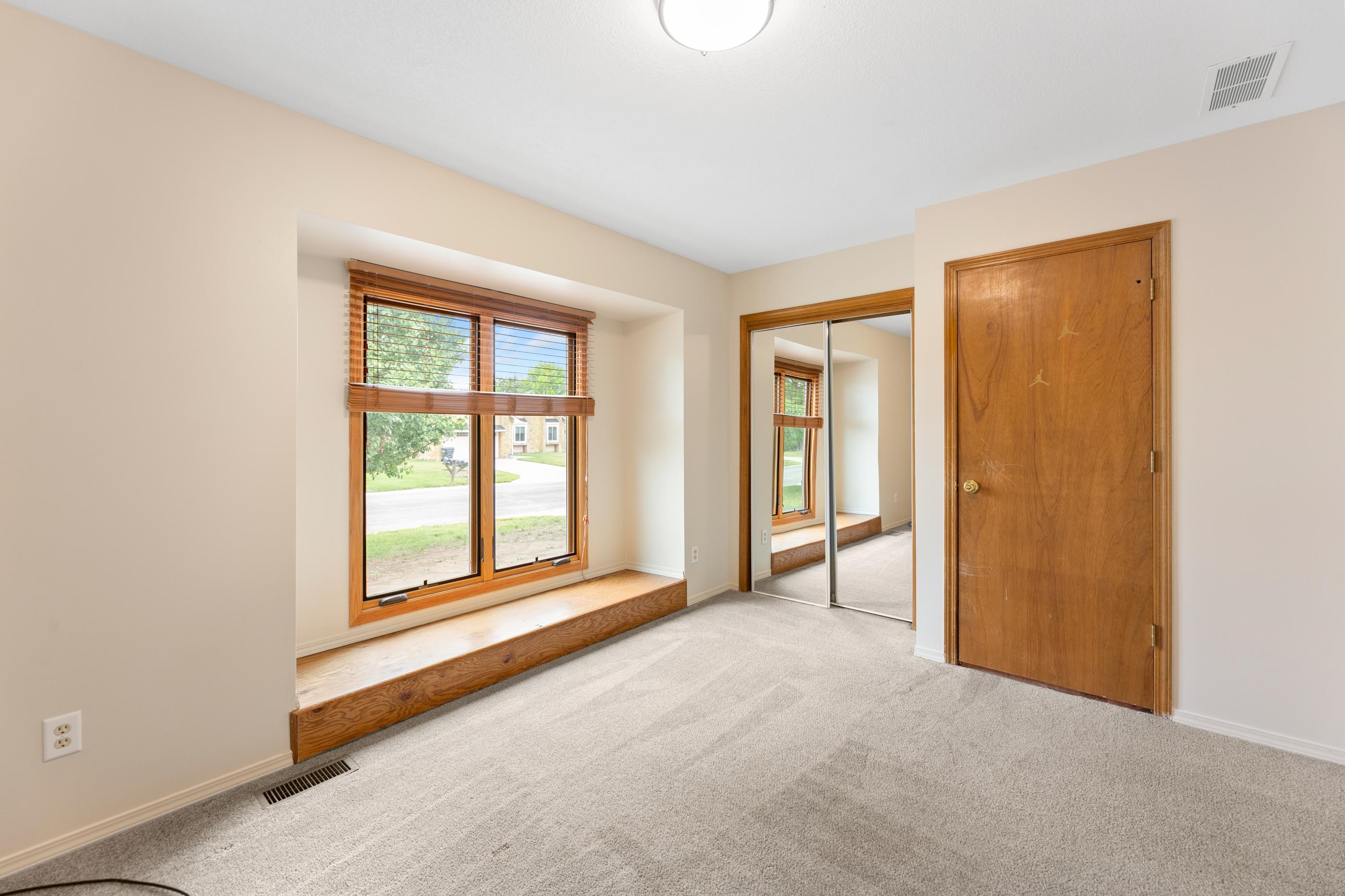 2316 S Linden Circle Wichita KS 67207