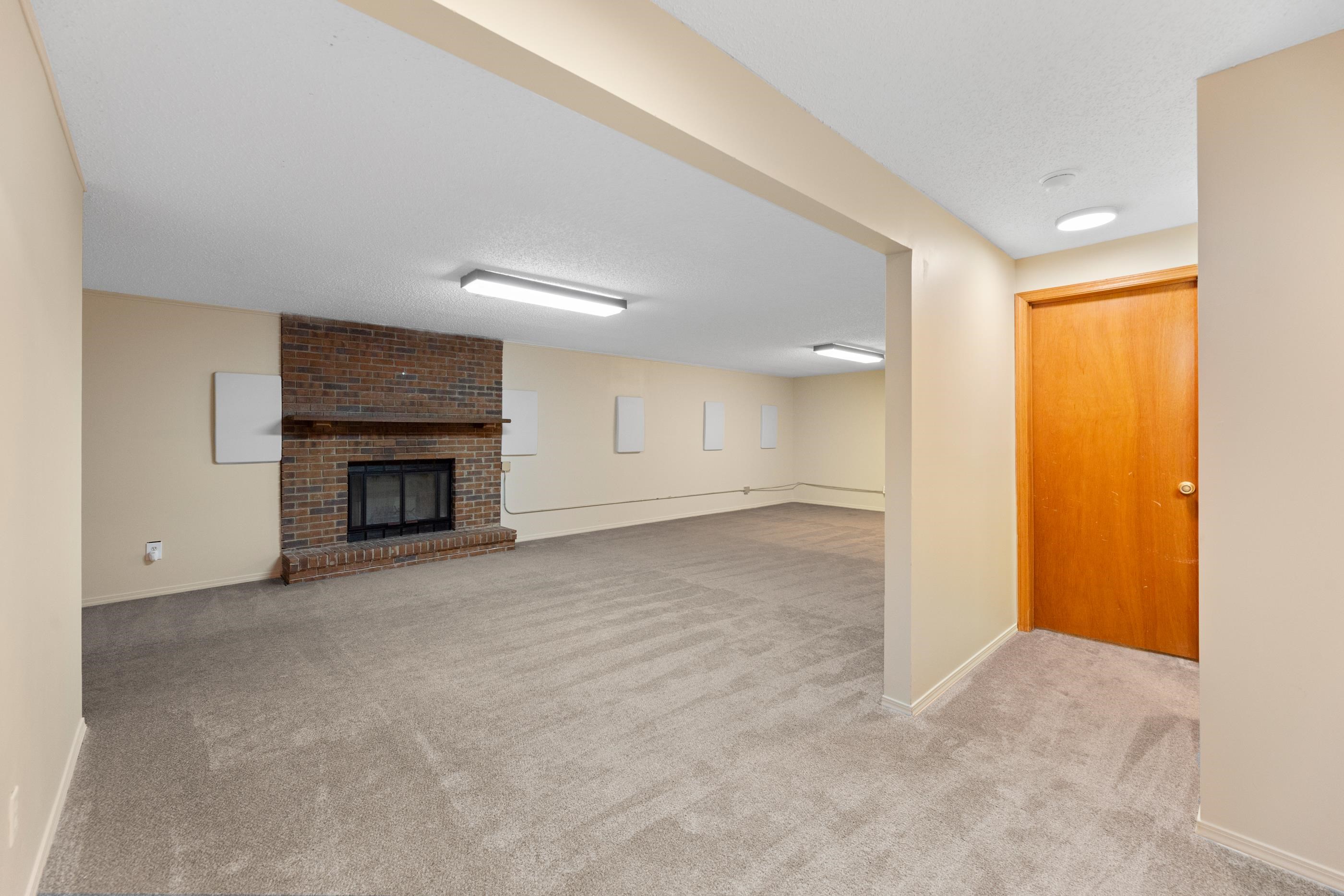 2316 S Linden Circle Wichita KS 67207