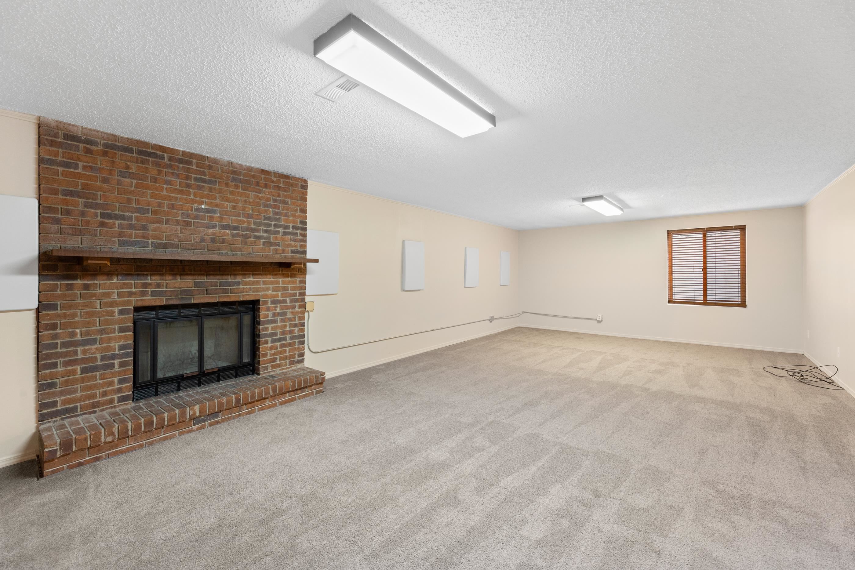 2316 S Linden Circle Wichita KS 67207